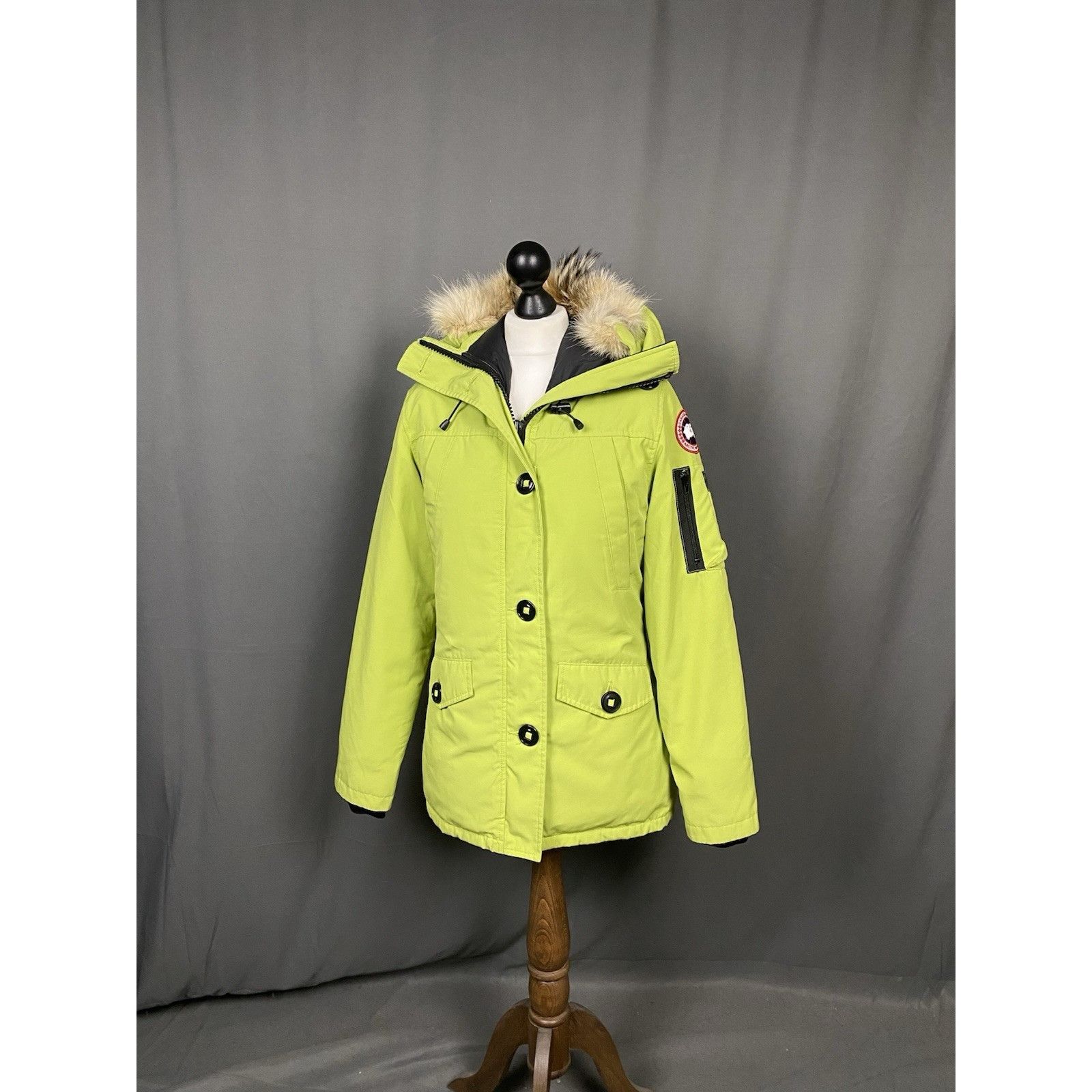 Canada Goose Canada Goose Auth Women's Green Down Insulated Parka Jacket Size M / US 6-8 / IT 42-44 - 2 Thumbnail