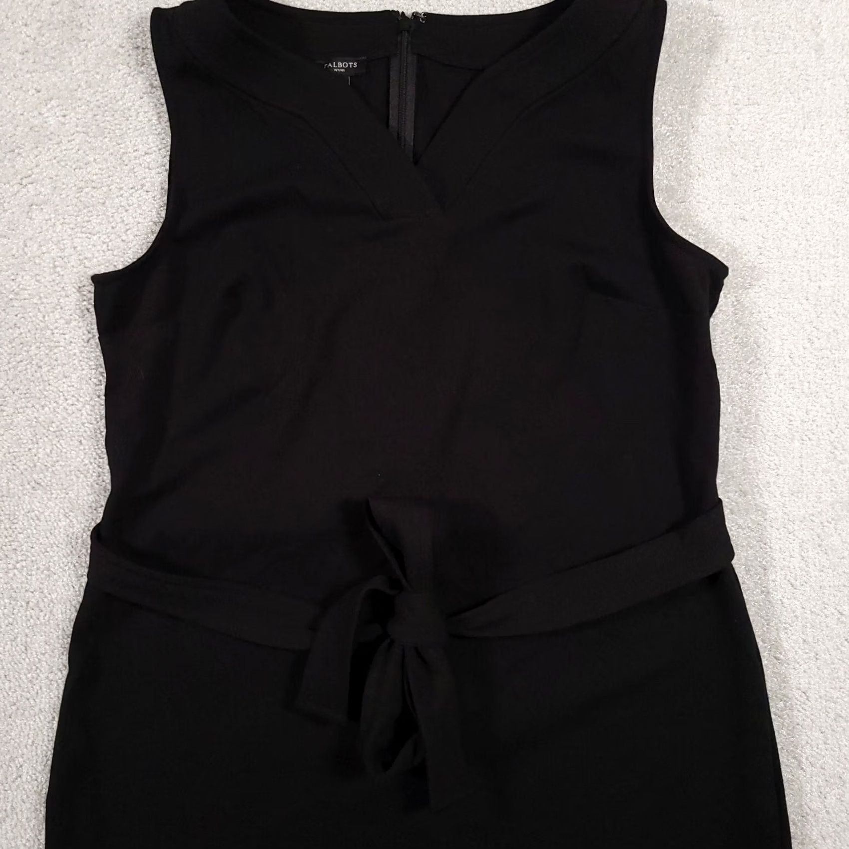 Talbots Talbots Dress Women 12P Petite Black Sleeveless V-Neck Belted Knee Length Dress Size XL / US 12-14 / IT 48-50 - 3 Thumbnail