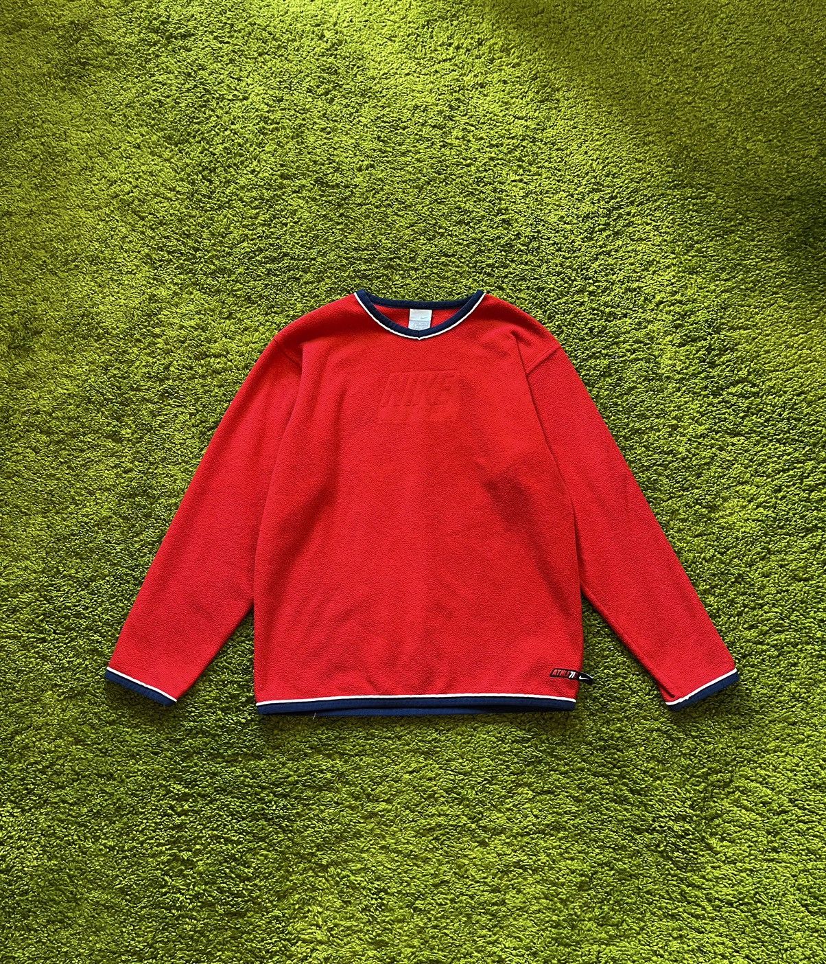 Nike × Vintage Nike athletic 2000s vintage Y2K fleece sweatshirt Size M / US 6-8 / IT 42-44 - 1 Thumbnail
