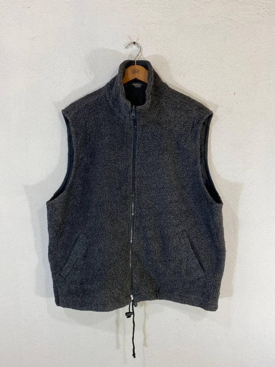 Japanese Brand japanese brands grey fleece vest nice design Size US XL / EU 56 / 4 - 1 Thumbnail