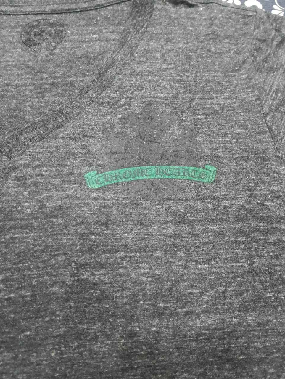 Chrome Hearts Authentic CHROME HEARTS 12 rayon v-neck shirt Size US XL / EU 56 / 4 - 4 Thumbnail