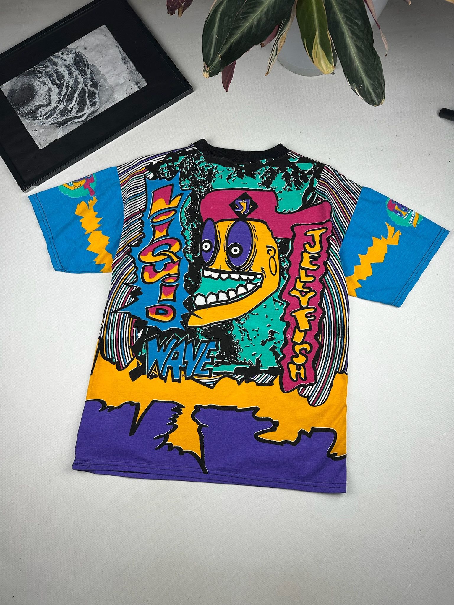 Vintage Vintage 90s Surf Over Print Tshirt AOP acid rave drug lsd Size US M / EU 48-50 / 2 - 2 Thumbnail