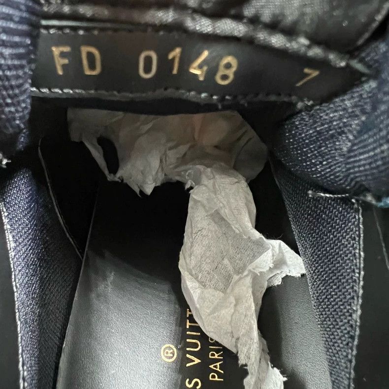 Louis Vuitton Louis Vuitton Oberkampt Black and Blue Doc Martens shoes Size US 8 / EU 41 - 7 Thumbnail