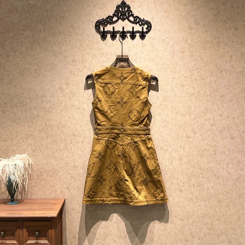 Louis Vuitton Louis Vuitton Brown big presbyopic full print dress Size XS / US 0-2 / IT 36-38 - 2 Thumbnail