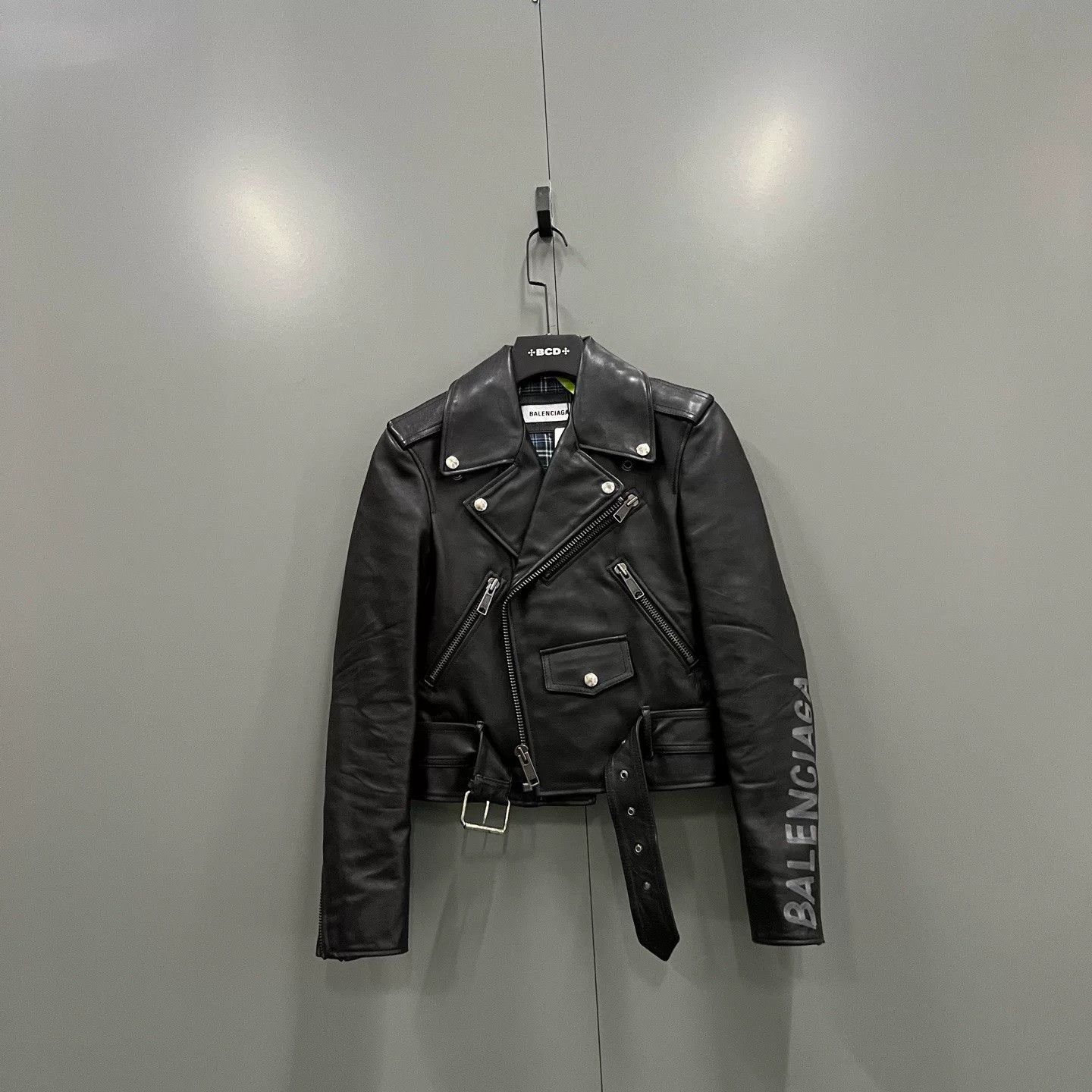 Balenciaga black graffiti logo biker leather jacket Size US S / EU 44-46 / 1 - 1 Thumbnail