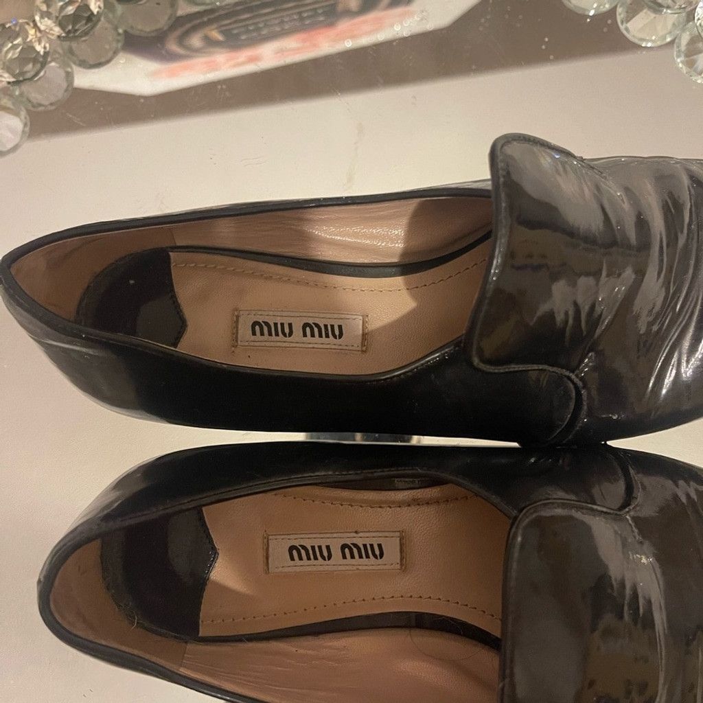 Miu Miu Miu Miu Black and Silver Flats with Elegant Design Size US 7 / IT 37 - 5 Thumbnail