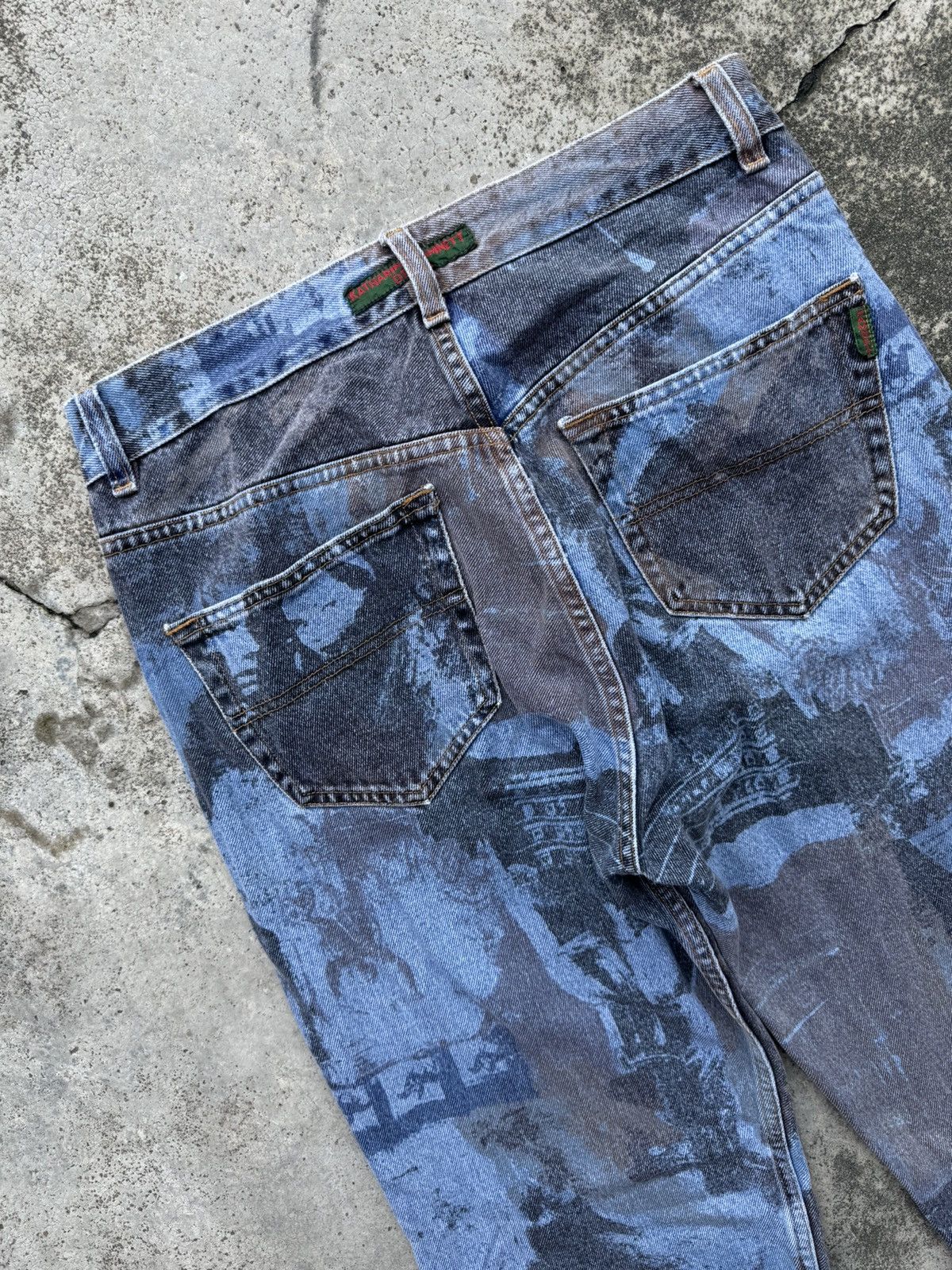 Katharine Hamnett London RARE Design🔥Vintage Katharine Hammett printed denim jeans Size US 31 - 15 Thumbnail