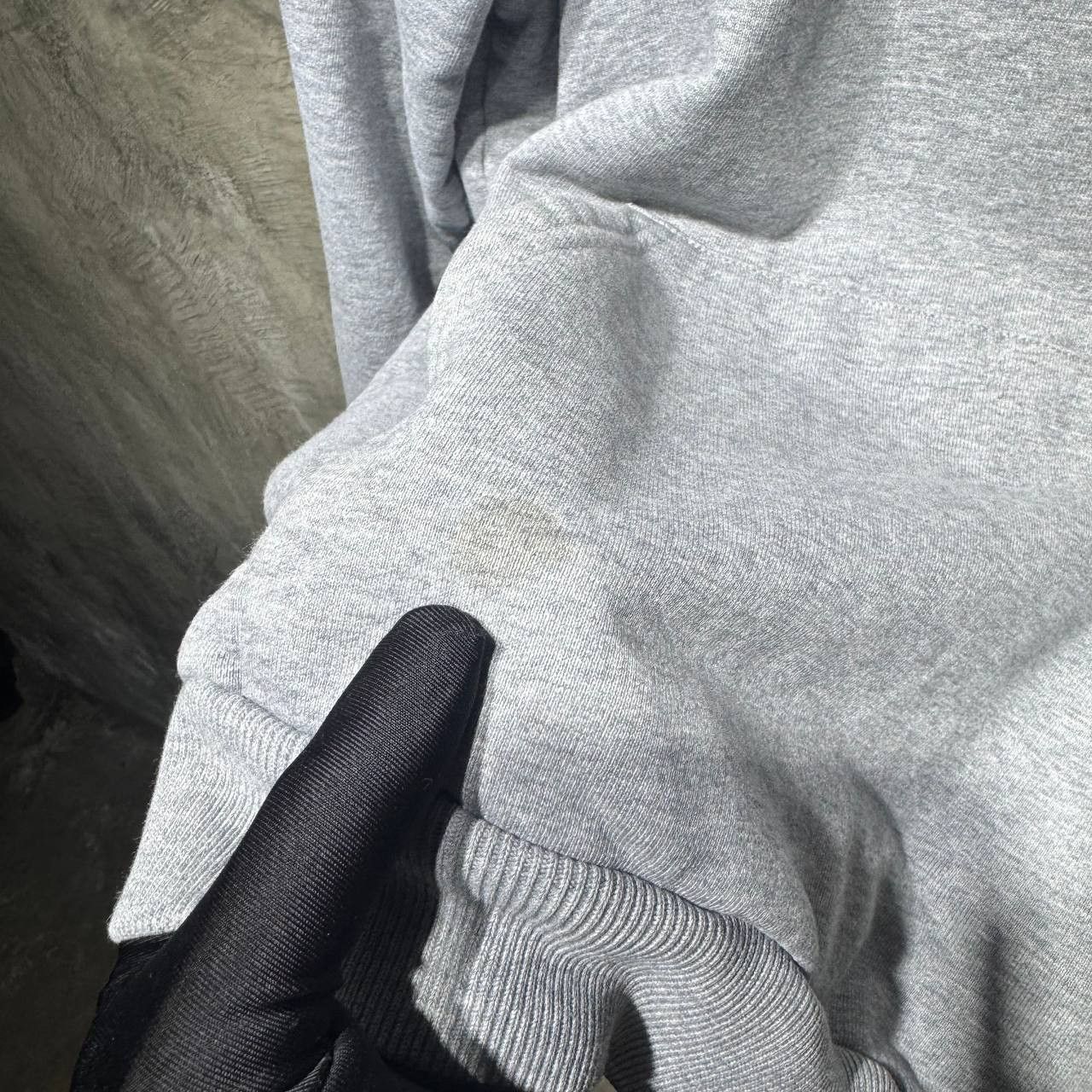 Balenciaga Balenciaga Copy Right small logo hoodie Size US M / EU 48-50 / 2 - 4 Thumbnail