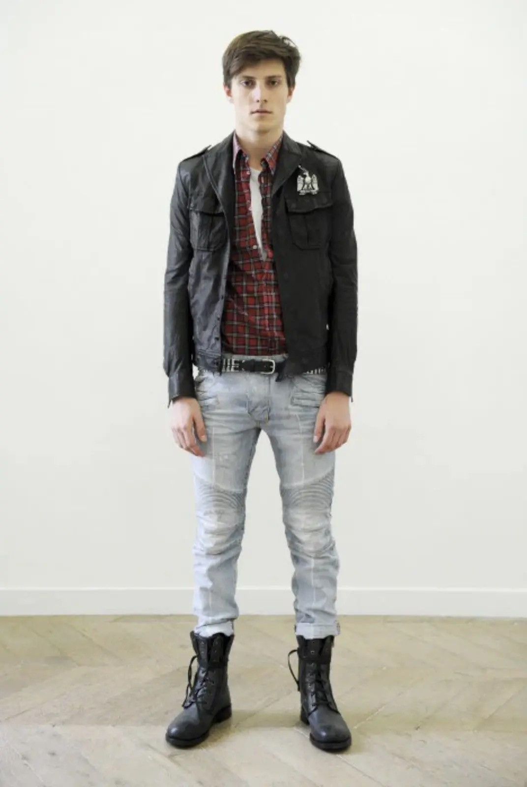 Balmain SS11 Distressed Eagle Coin Biker Denim Christophe Decarnin Size US 29 - 8 Thumbnail