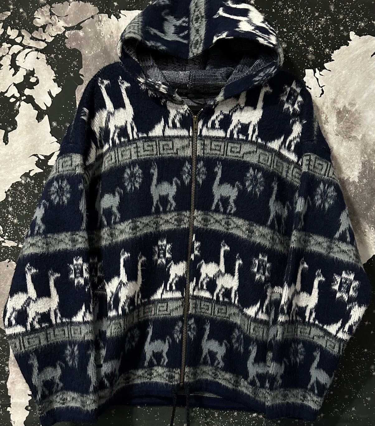 Other Andean Indigenous Alpaca Pattern Hoodie Size US L / EU 52-54 / 3 - 1 Thumbnail
