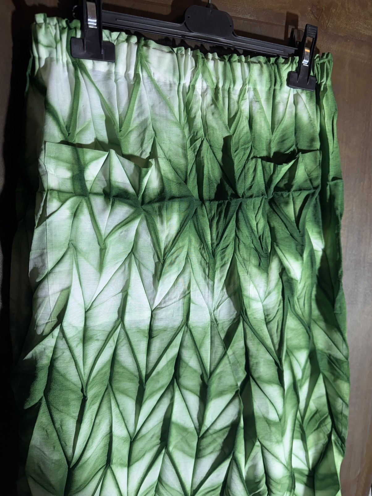 Issey Miyake issey myake green tie&dye origami pleat 3 jp Size 27" / US 4 / IT 40 - 9 Thumbnail