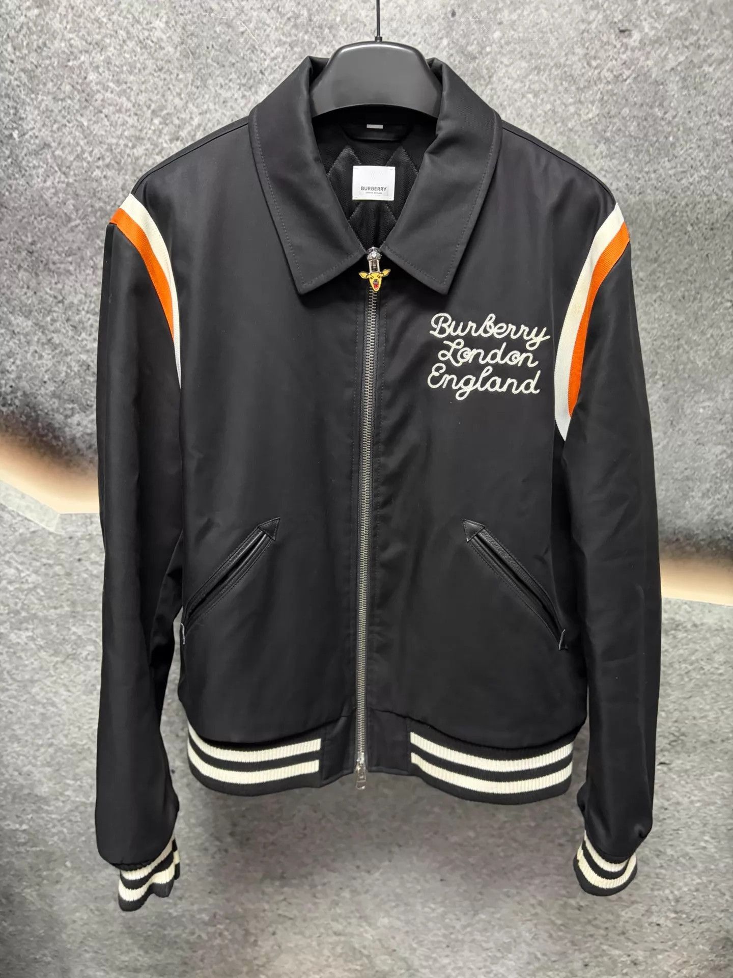 Burberry Black XL Bomber Jacket with Striped Sleeves Size US XL / EU 56 / 4 - 1 Thumbnail