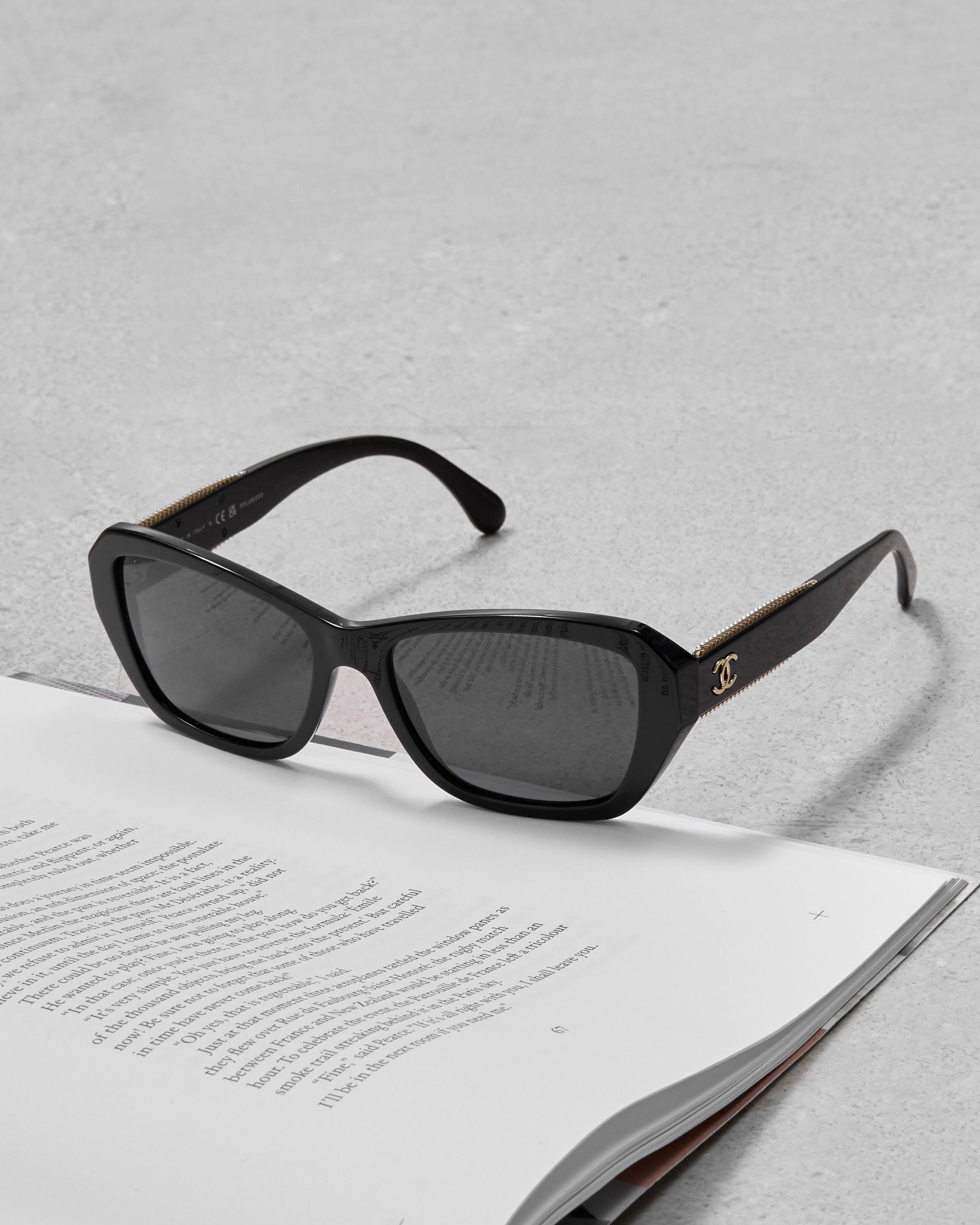 Chanel CHANEL 0CH5516 C622 Sunglasses Size ONE SIZE - 1 Thumbnail