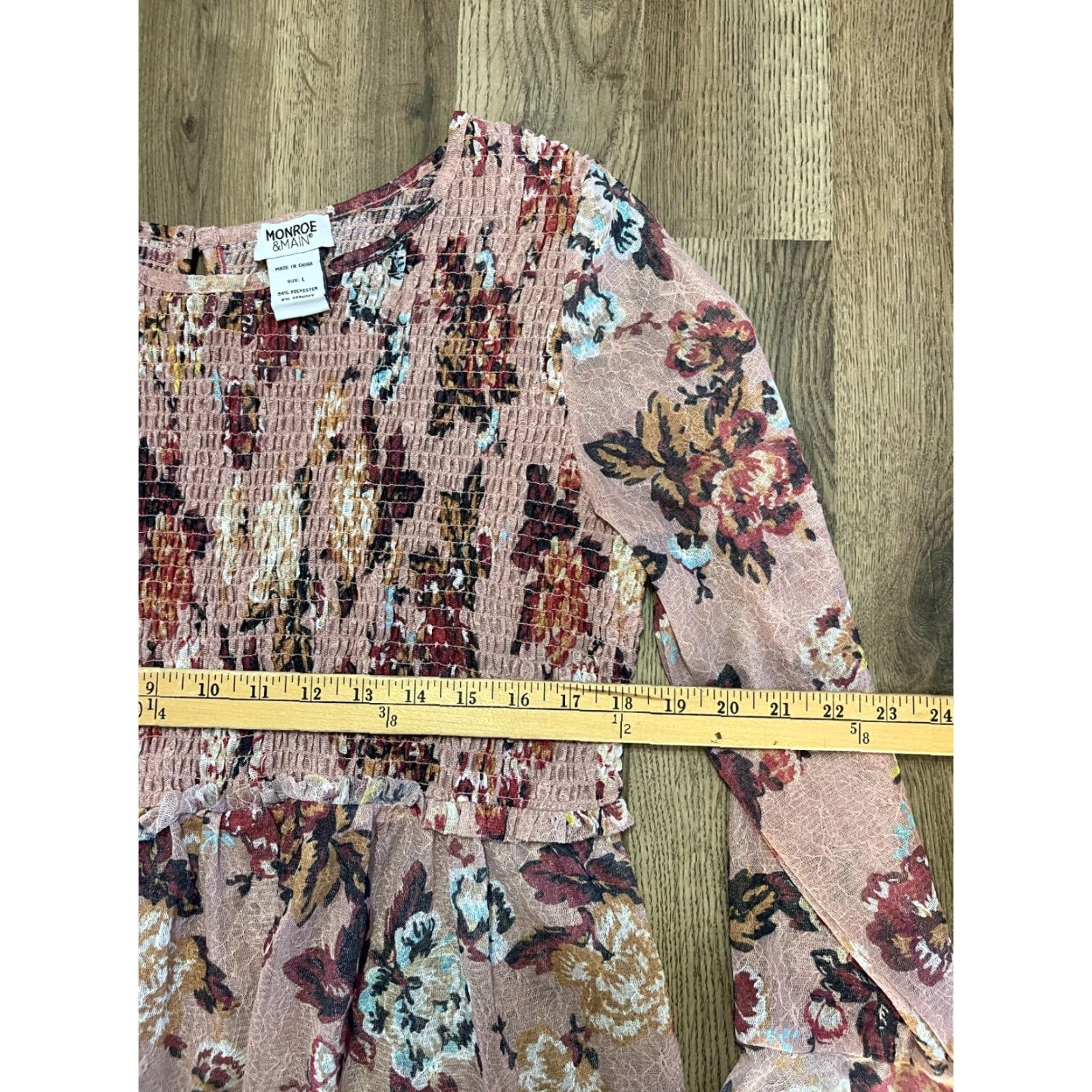 Vintage Monroe and Main Blouse Women's Size Large Pink Floral Long Sleeve Smocked Size L / US 10 / IT 46 - 7 Thumbnail