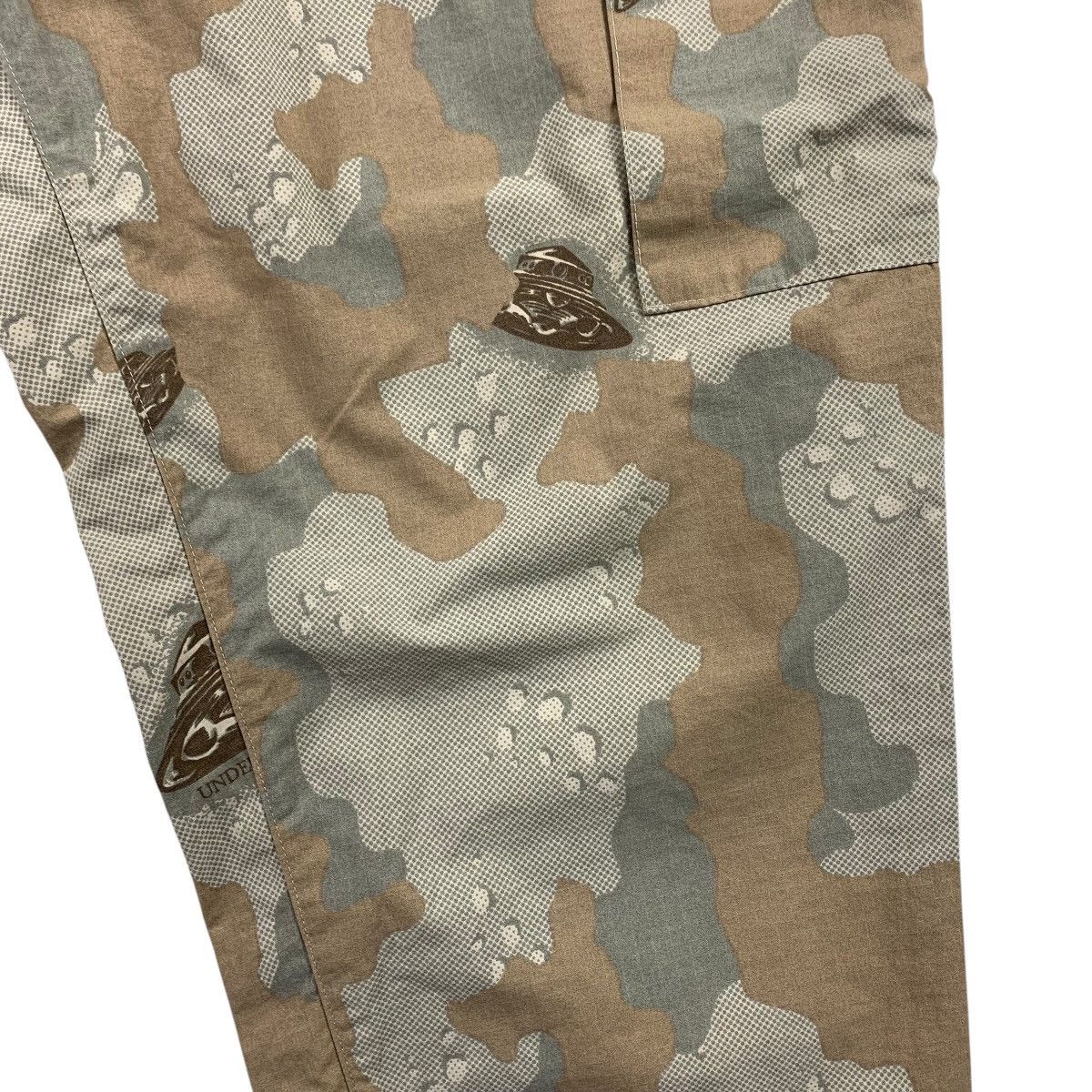 GU × Japanese Brand × Undercover GU X UNDERCOVER Camo full print cargo pants Size US 34 / EU 50 - 11 Thumbnail
