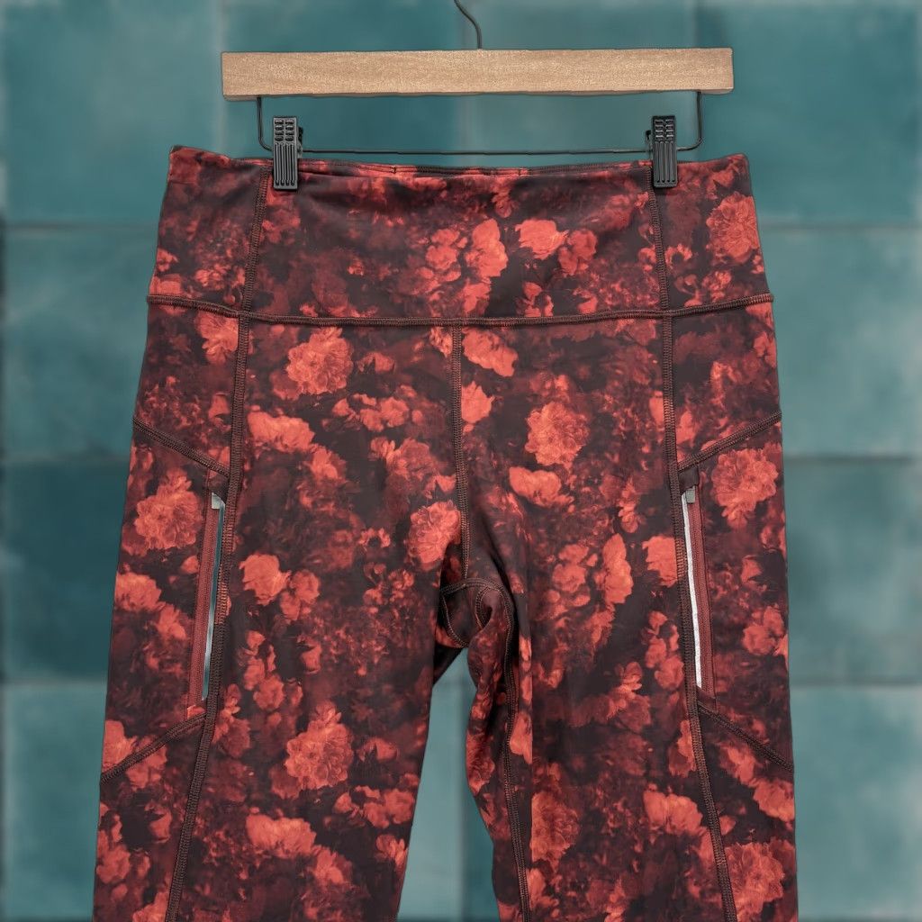 Athleta VINTAGE Athleta Rainier Printed Tight Leggings Womens L Red Floral Zip Pockets Ankle Size 36" / US 14 / IT 50 - 1 Thumbnail