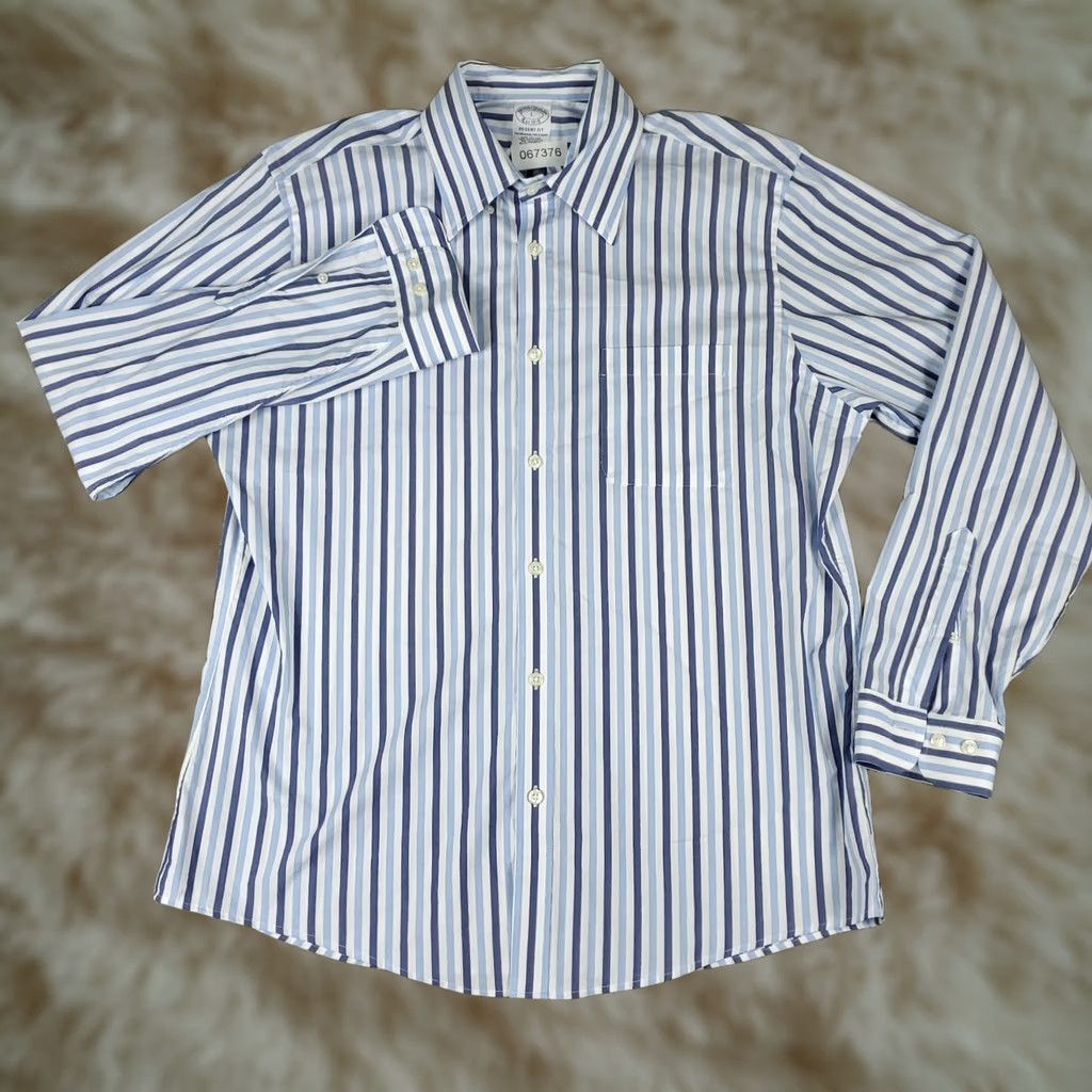 Brooks Brothers Brooks Brothers Shirt Mens Large Blue Striped Regent Button Up Long Sleeve Size US L / EU 52-54 / 3 - 1 Thumbnail