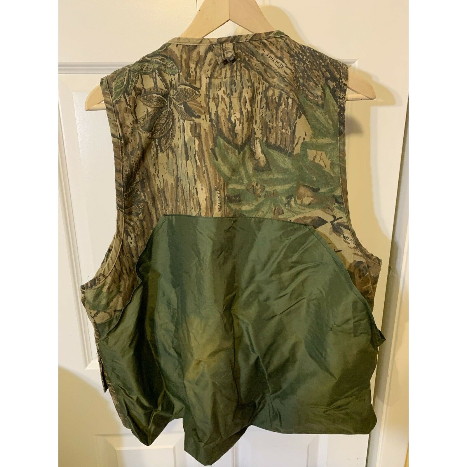 Sports Afield Vtg 90s Sports Afield Camo Men’s Sz L Hunting Vest Back Pouc Size US L / EU 52-54 / 3 - 7 Thumbnail