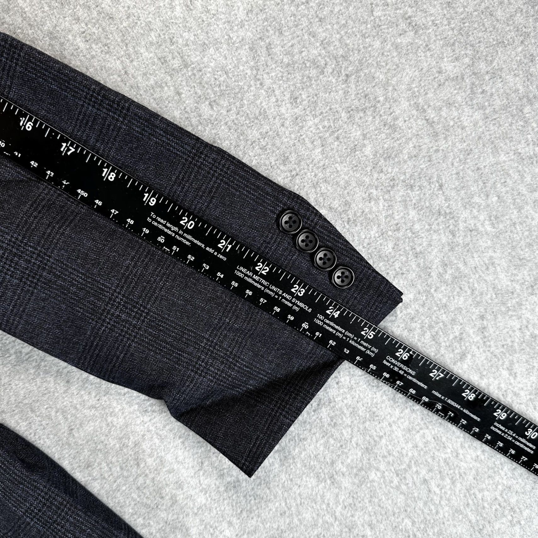 Jos. A. Bank Jos. A. Bank Sport Coat Mens 43 Gray Plaid Wool Tailored Fit Two Button Size US XS / EU 42 / 0 - 6 Thumbnail