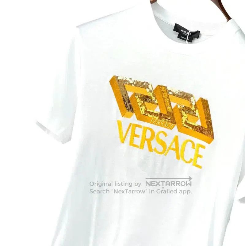 Versace Versace Summer White Logo T-Shirt for Women . Size XL / US 12-14 / IT 48-50 - 6 Thumbnail