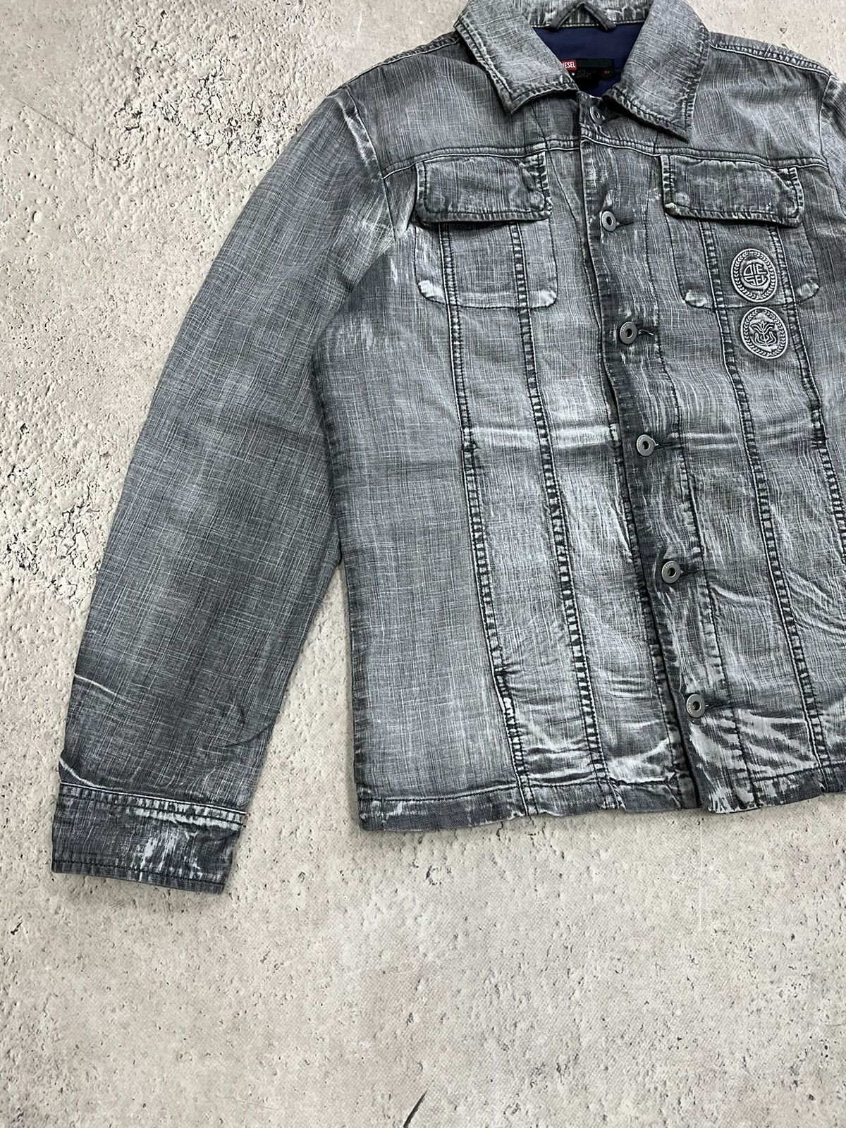 Diesel × Japanese Brand Vintage Y2K Diesel Blue Washed Denim Trucker Jacket Size US M / EU 48-50 / 2 - 2 Thumbnail