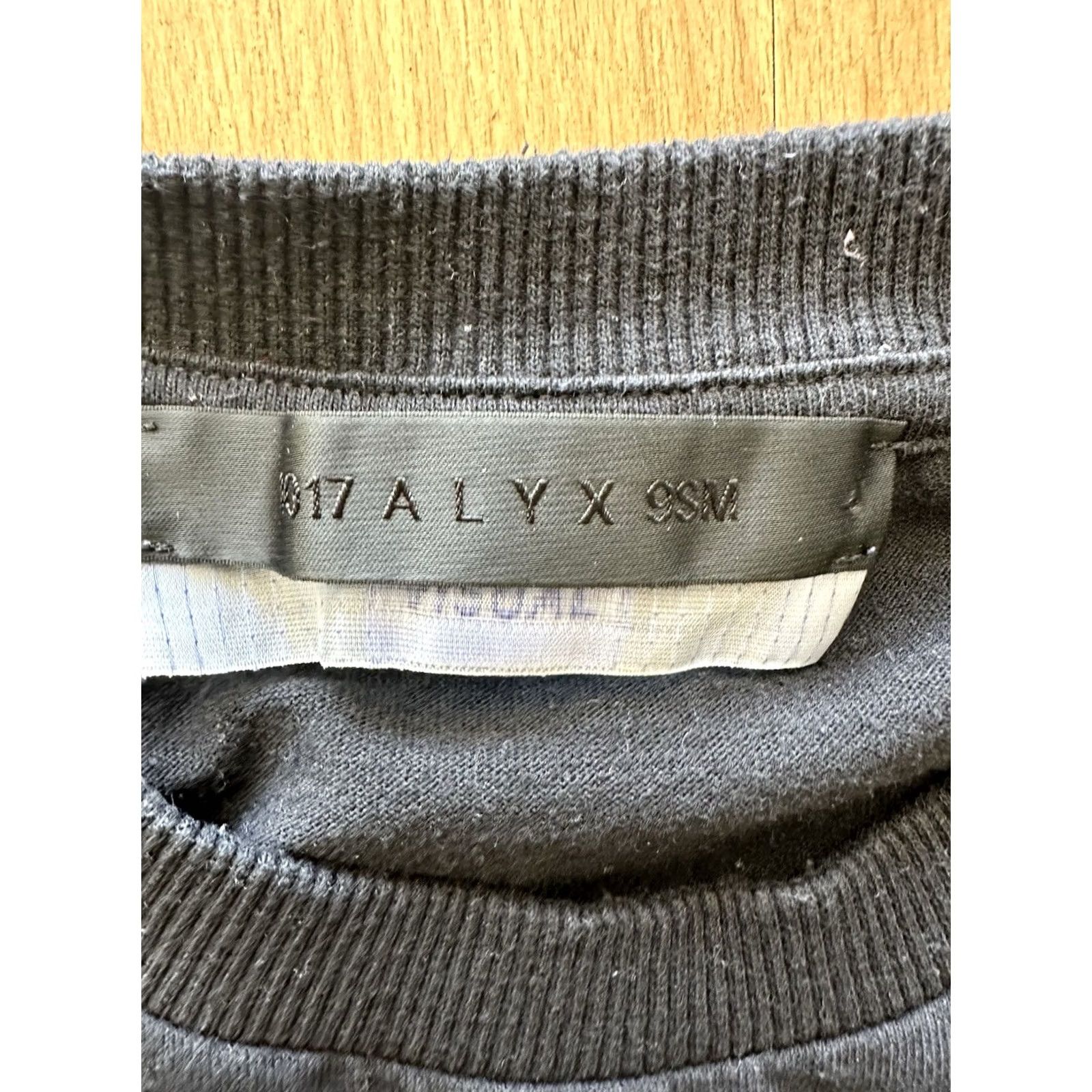 1017 ALYX 9SM VINTAGE 1017 ALYX 9SM Logo Reality Systems Black T-Shirt Mens Large RARE Logo Graphic Print Crew Neck Short Sleeve Cotton Jersey 2 Sided Fire/Logo Size US L / EU 52-54 / 3 - 4 Thumbnail