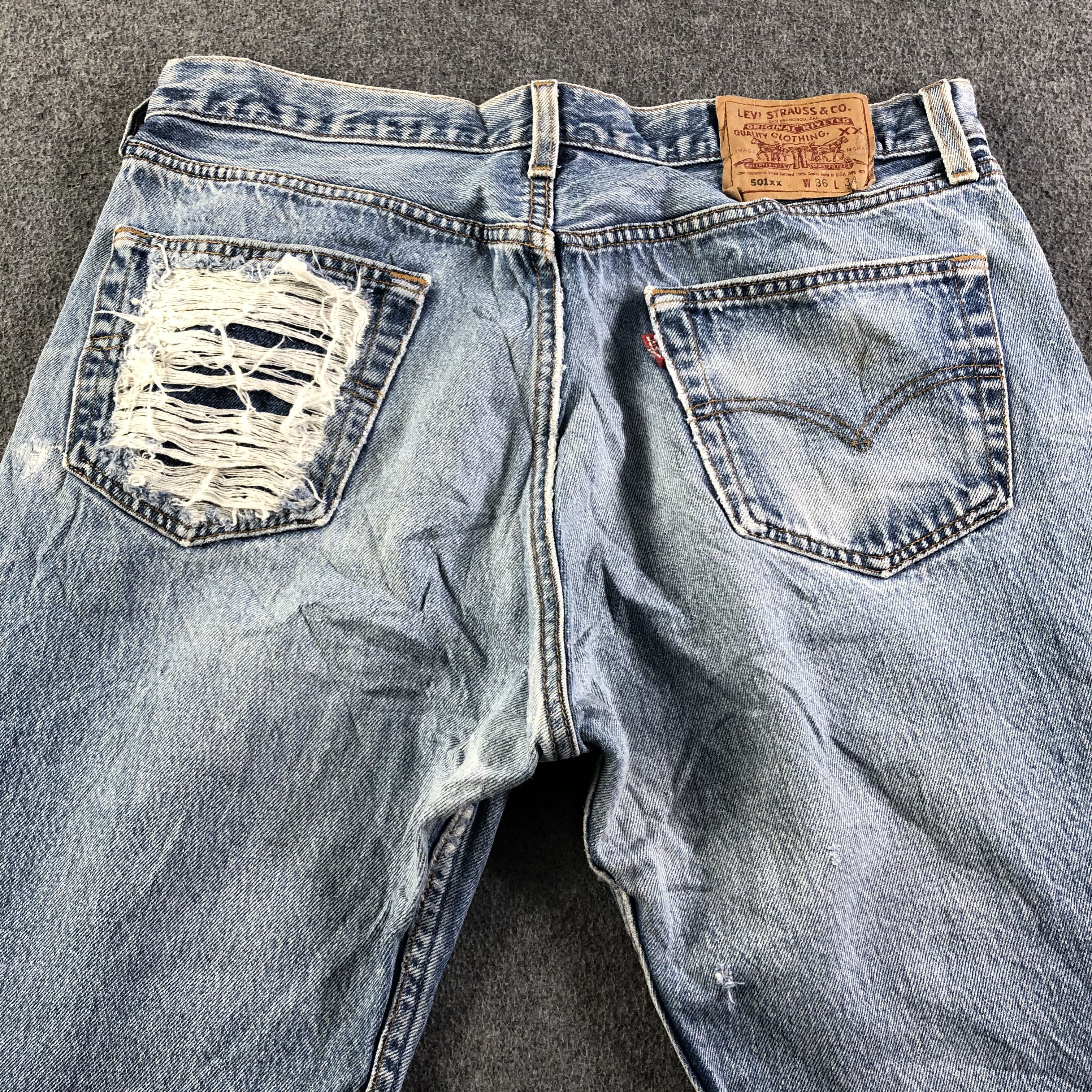 Levi's 90s Vintage Blue Wash Levis 501 Jeans-J3808 Size US 34 / EU 50 - 4 Thumbnail
