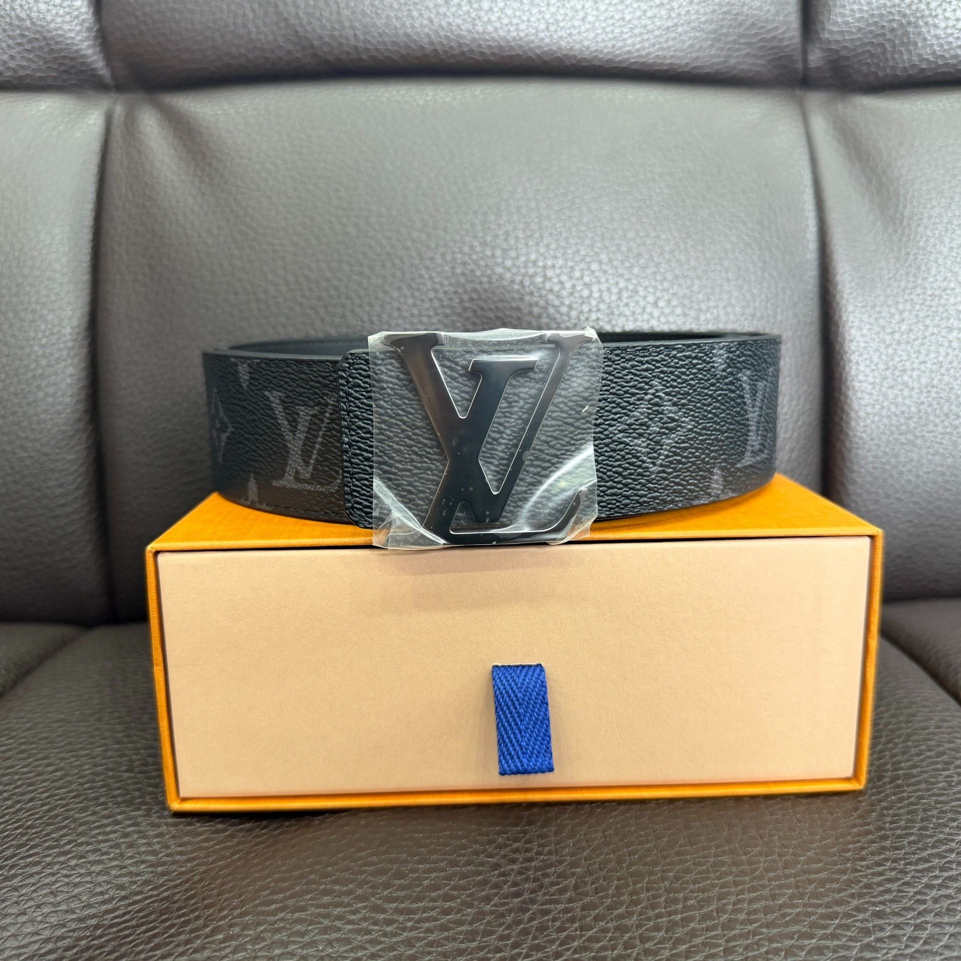 Louis Vuitton Louis Vuitton Black Belt one size Men Size ONE SIZE - 1 Thumbnail