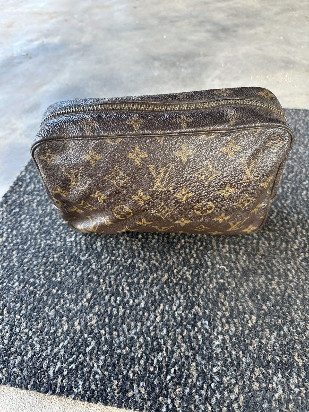 Louis Vuitton Louis Vuitton Vintage Monogram Toiletry Pouch Unisex Size ONE SIZE - 3 Thumbnail
