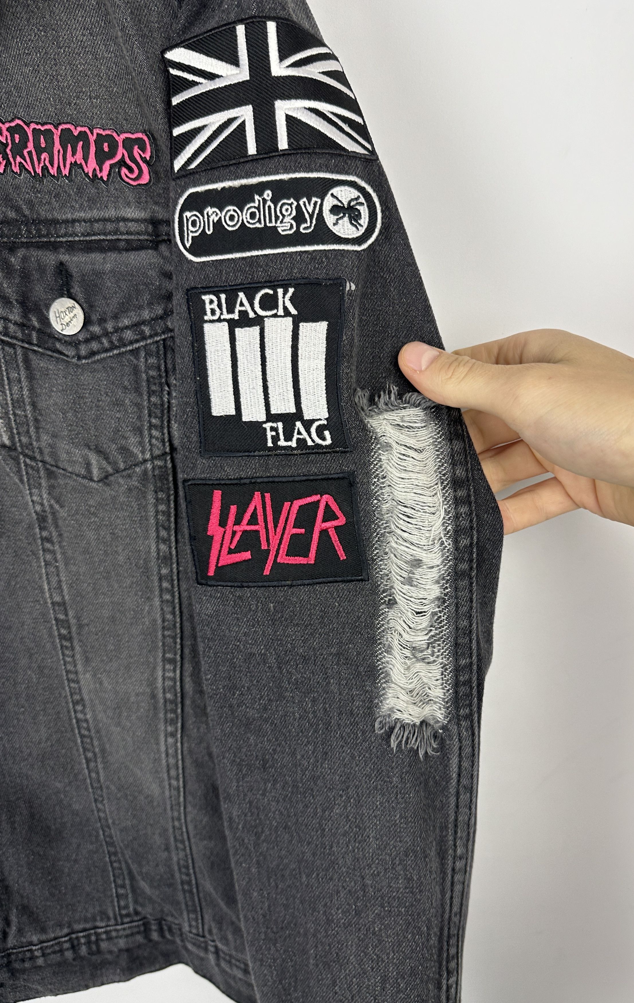 Vintage Vintage patchwork rock metal music denim jacket Size US S / EU 44-46 / 1 - 4 Thumbnail