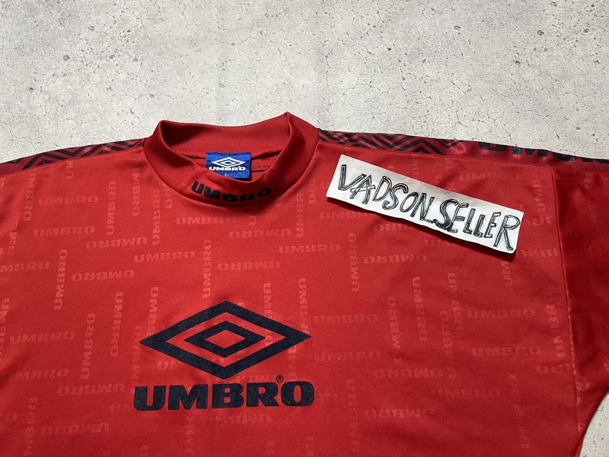 Umbro Vintage 90s Retro T-Shirt Stripes Umbro Big Logo Y2K Size US L / EU 52-54 / 3 - 5 Thumbnail