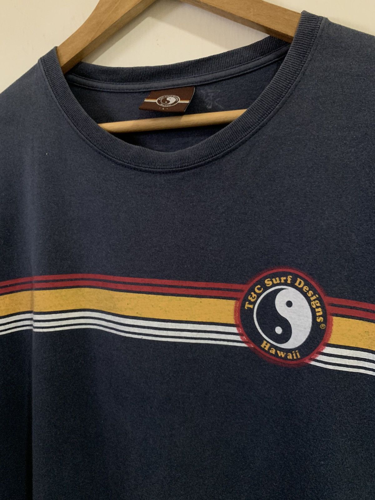 Other Y2K T&C Surf Design Hawaii Size US L / EU 52-54 / 3 - 6 Thumbnail