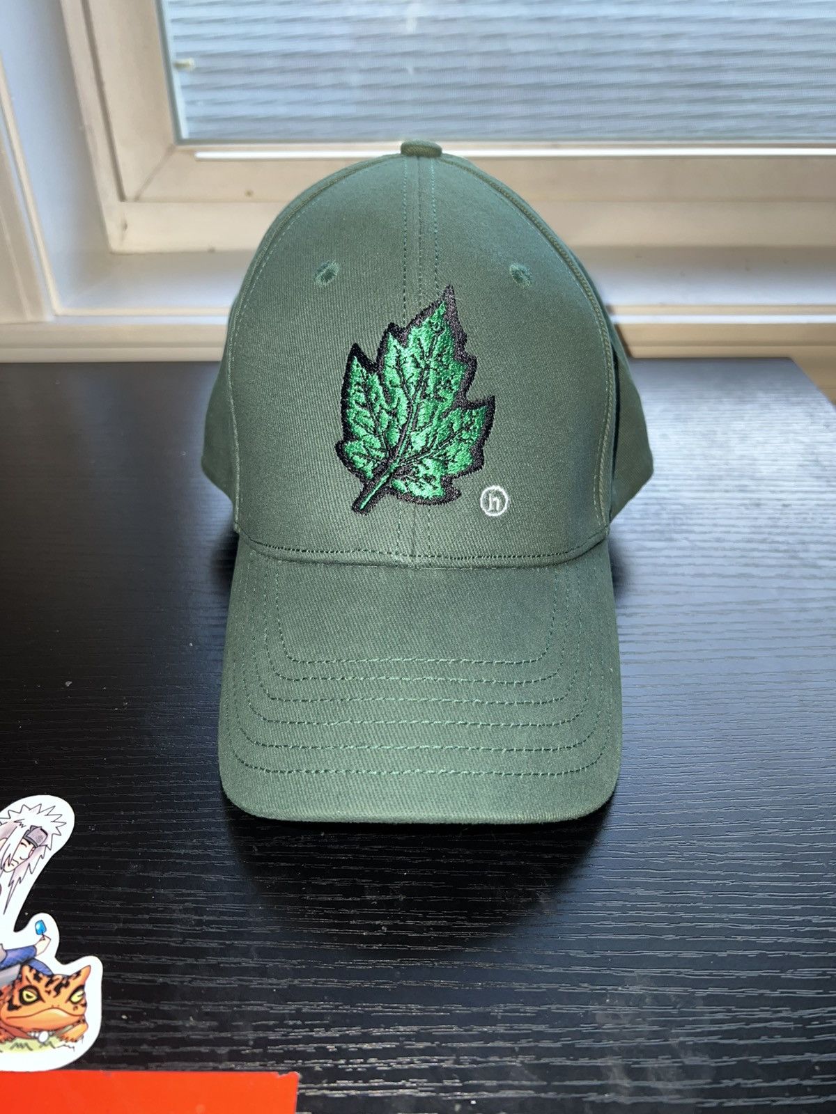 HIDDEN Hidden NY Leaf Hat Size ONE SIZE - 1 Thumbnail