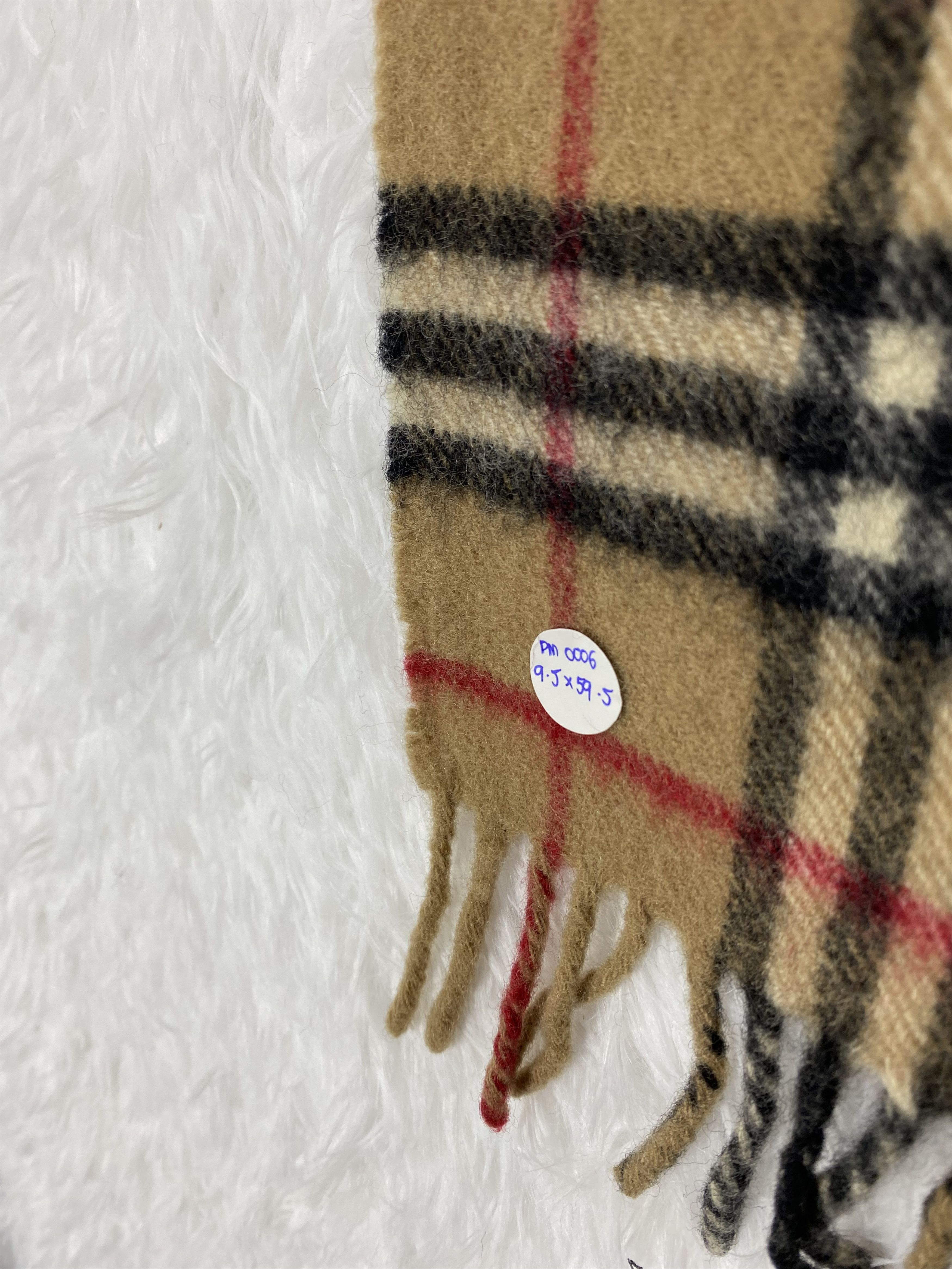 Burberry Vintage Burberry Scarf / Muffler Neckwear PM0006 Size ONE SIZE - 3 Thumbnail