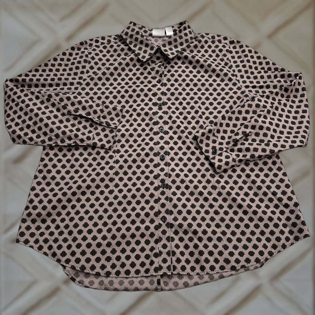 Vintage Chico's Shirt Womens 16 Button-Up Polka Dot Brown Long Sleeve Wrinkle Resistant Easy Care 100% Cotton Casual Workwear Travel Womens Size XXL / US 16-18 / IT 52-54 - 1 Thumbnail