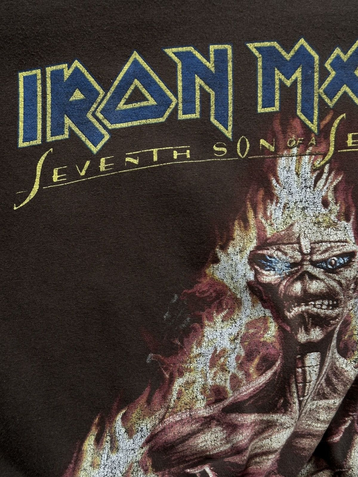 Gildan 🫧 IRON MAIDEN SEVENTH SON CONCERT TEE Size US XL / EU 56 / 4 - 8 Thumbnail