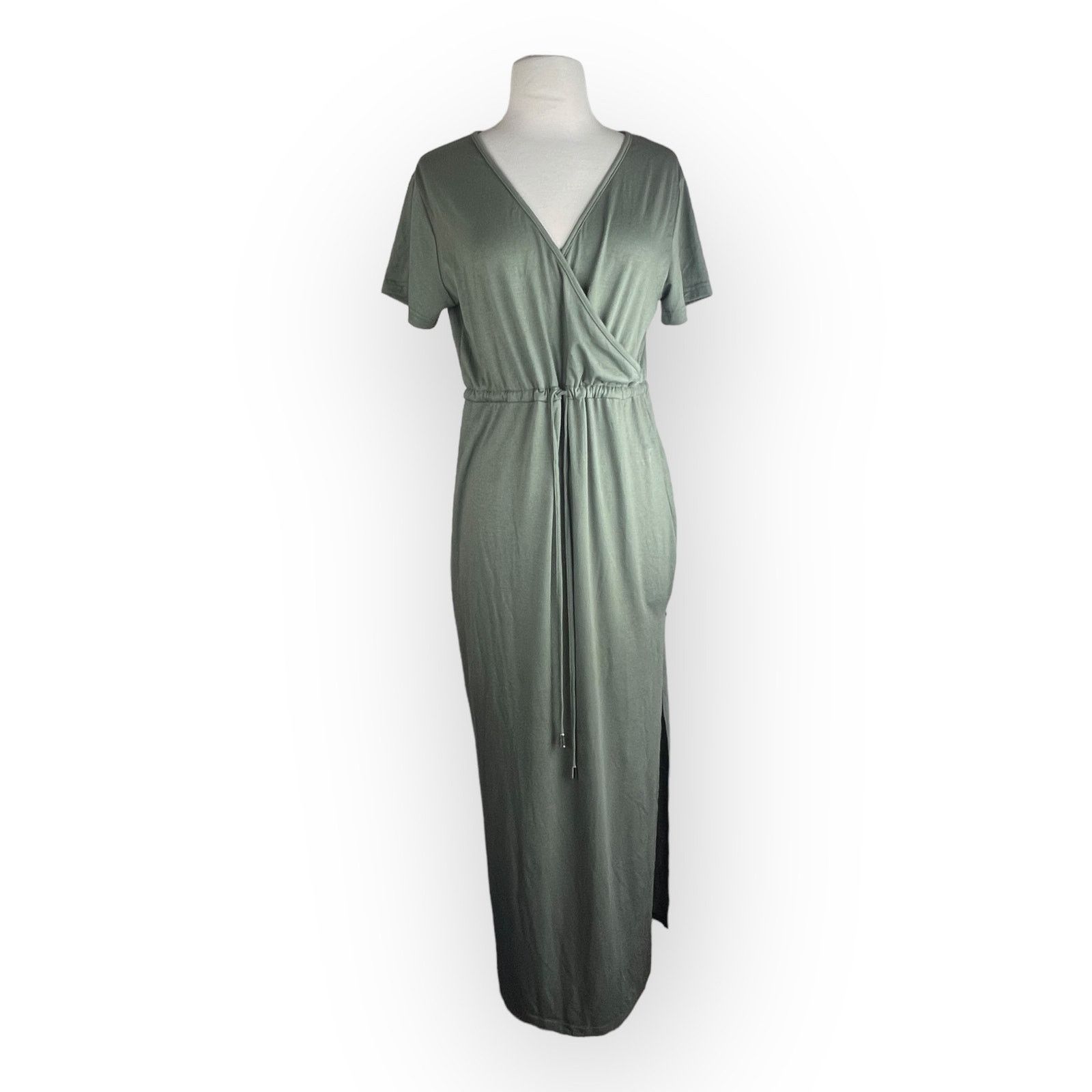Nordstrom ADDHEAT Tie Front V-Neck Maxi Dress Olive Green Size M / US 6-8 / IT 42-44 - 1 Thumbnail