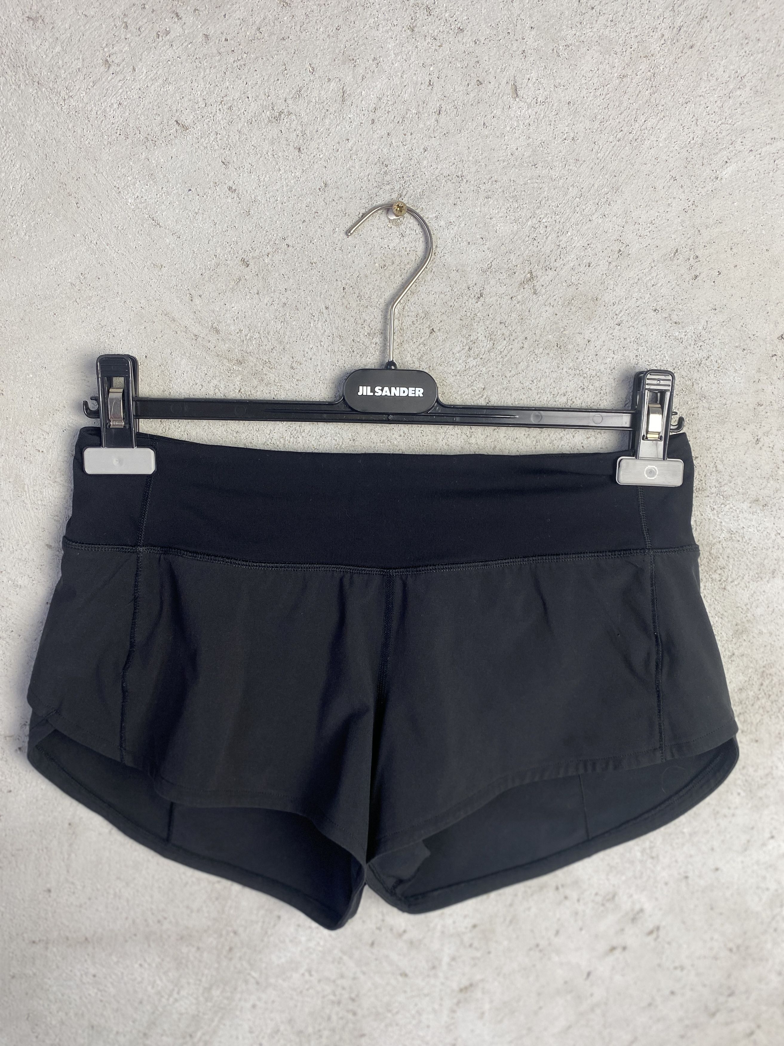 Lululemon Lululemon shorts sport gym pilates yoga Size 27" / US 4 / IT 40 - 2 Thumbnail