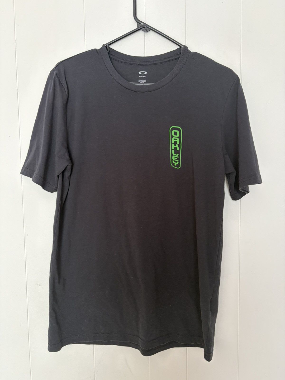 Oakley Oakley black and green t-shirt Size US M / EU 48-50 / 2 - 1 Thumbnail