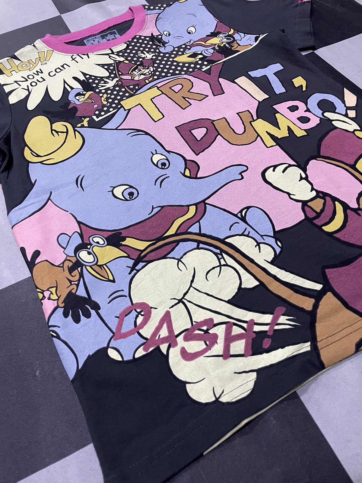 Cartoon Network Disney Full Print Backhit Dumbo Cartoon Size US M / EU 48-50 / 2 - 4 Thumbnail