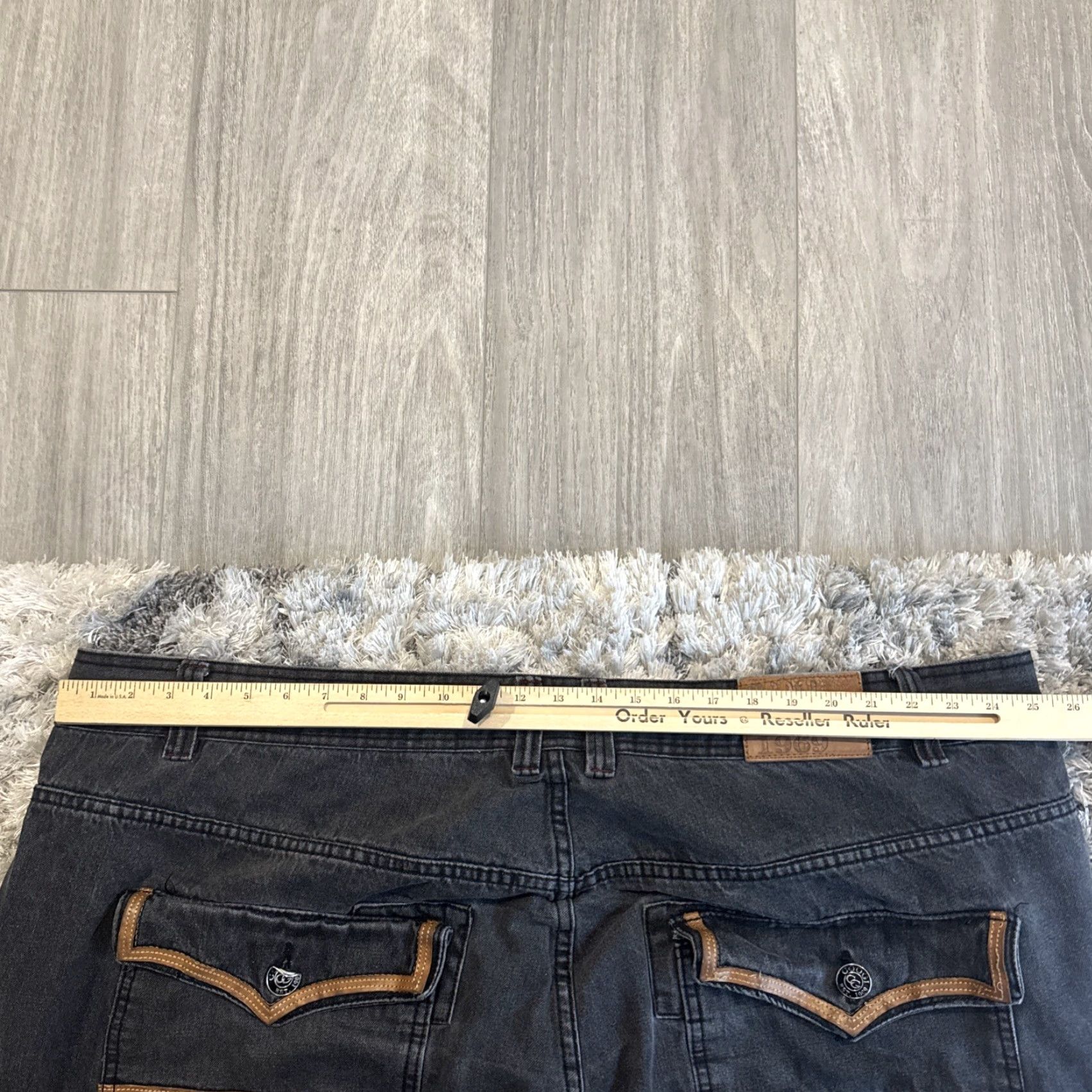 Coogi VINTAGE Coogi Denim Jeans Embroidered 90s Y2K Black Men’s 50x34 HTF Size US 34 / EU 50 - 7 Thumbnail