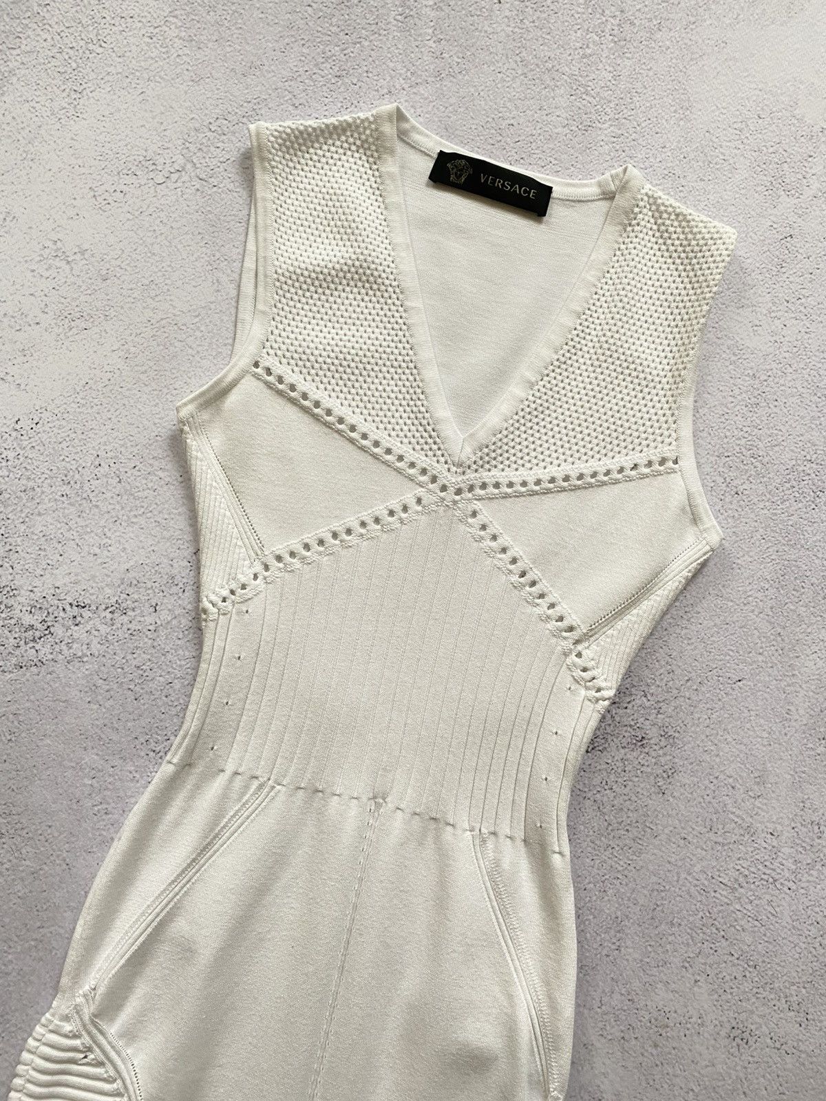 Versace Gianni Versace dress knitted from new collections v-neckline Size XS / US 0-2 / IT 36-38 - 7 Thumbnail