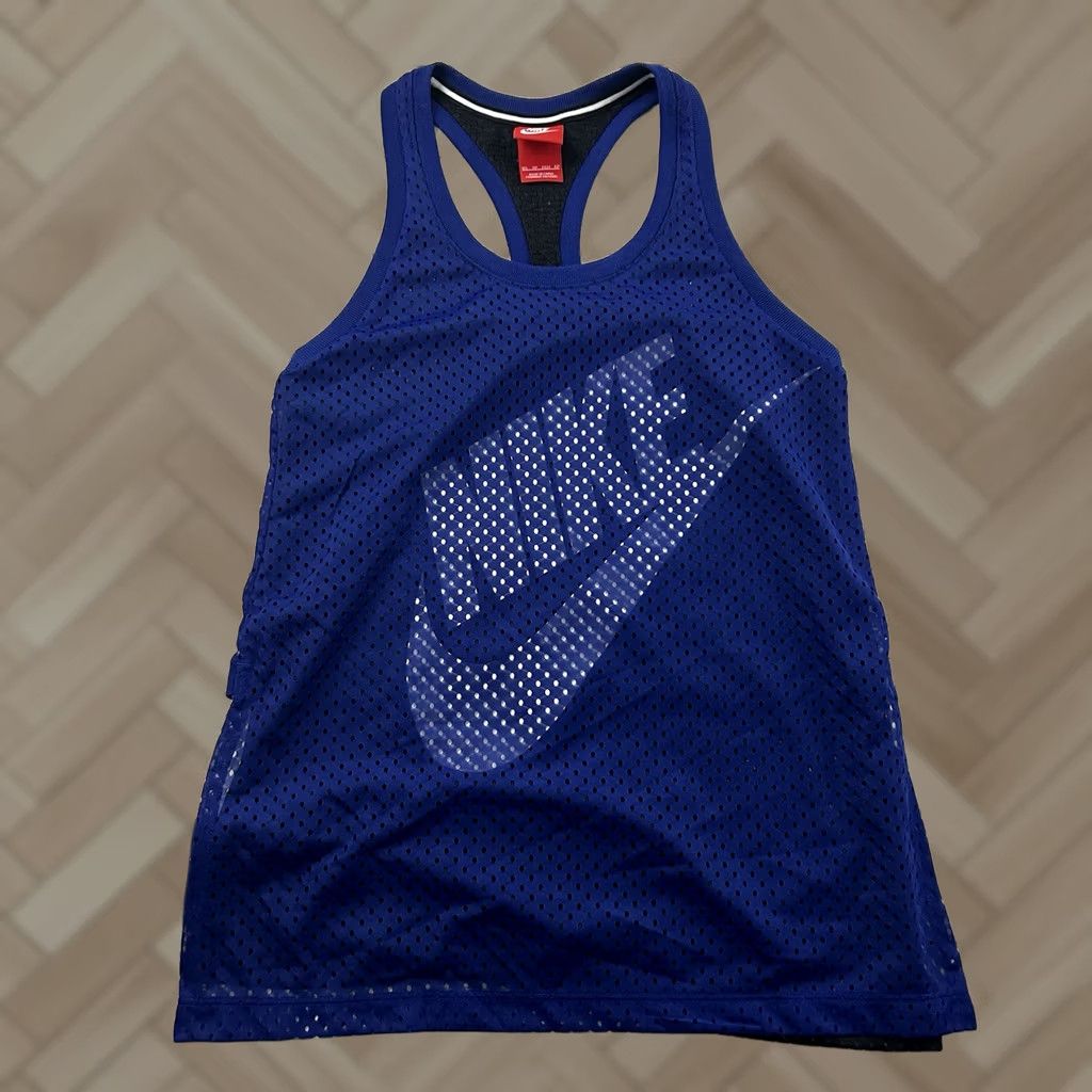 Nike Nike Racer Tank Sleeveless Jersey Athletic Shirt XS Blue Black Womens Nike Racer Tank XS Blue Black Women Size XS / US 0-2 / IT 36-38 - 1 Thumbnail