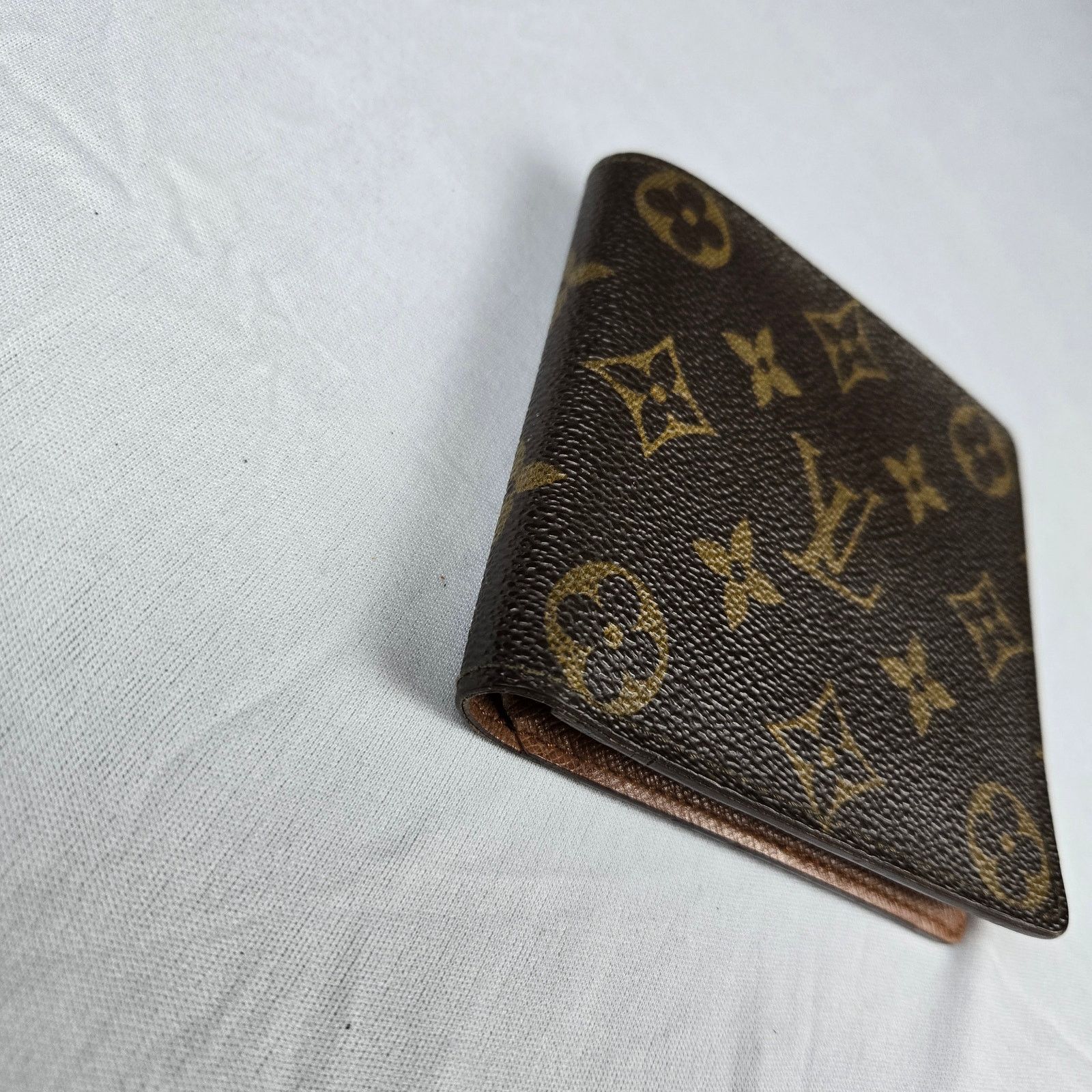 Louis Vuitton Louis Vuitton Monogram Bifold Wallet w/ Coin Pouch Size ONE SIZE - 3 Thumbnail