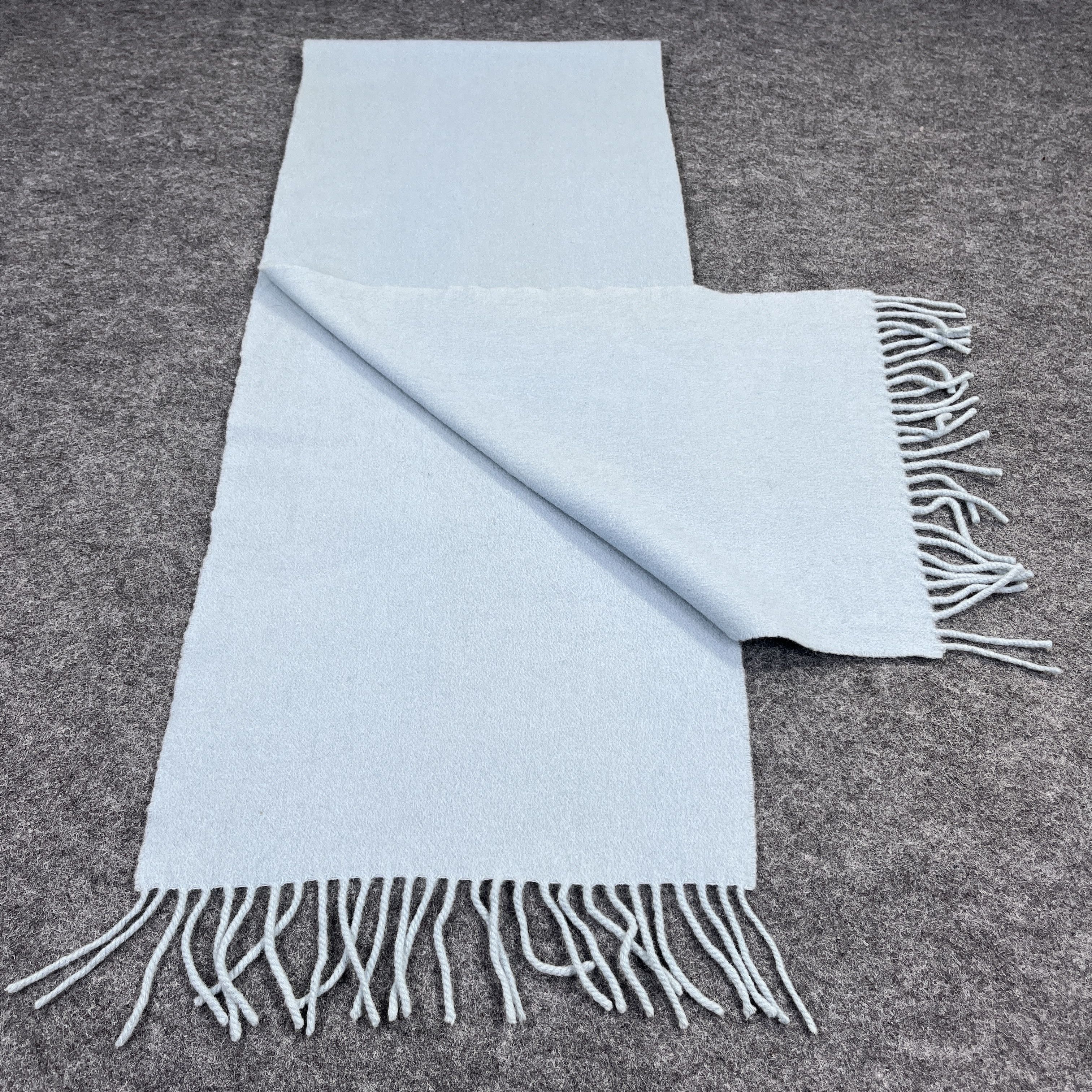 J. Press J. Press Scarf / Muffler / Neckwear T924 Size ONE SIZE - 3 Thumbnail