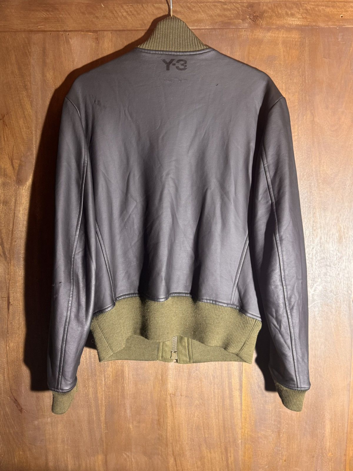 Yohji Yamamoto used yohji yamamoto black coated bomber jacket y3 M Size US M / EU 48-50 / 2 - 7 Thumbnail