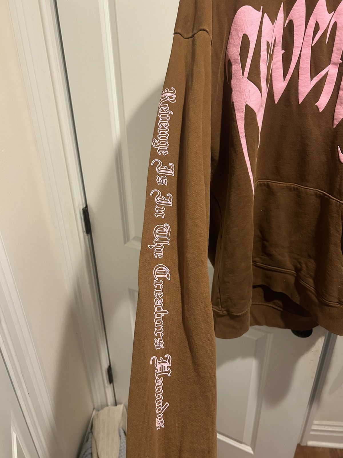 Revenge Revenge Mens Brown Pink Pullover Hoodie XL Size US XL / EU 56 / 4 - 2 Thumbnail