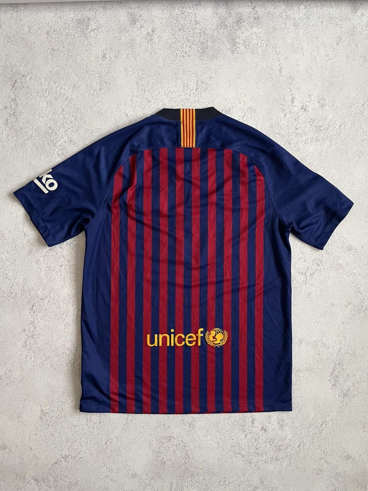 Nike Nike FC Barcelona 2018/2019 Home Football Jersey Kit Size US M / EU 48-50 / 2 - 4 Thumbnail