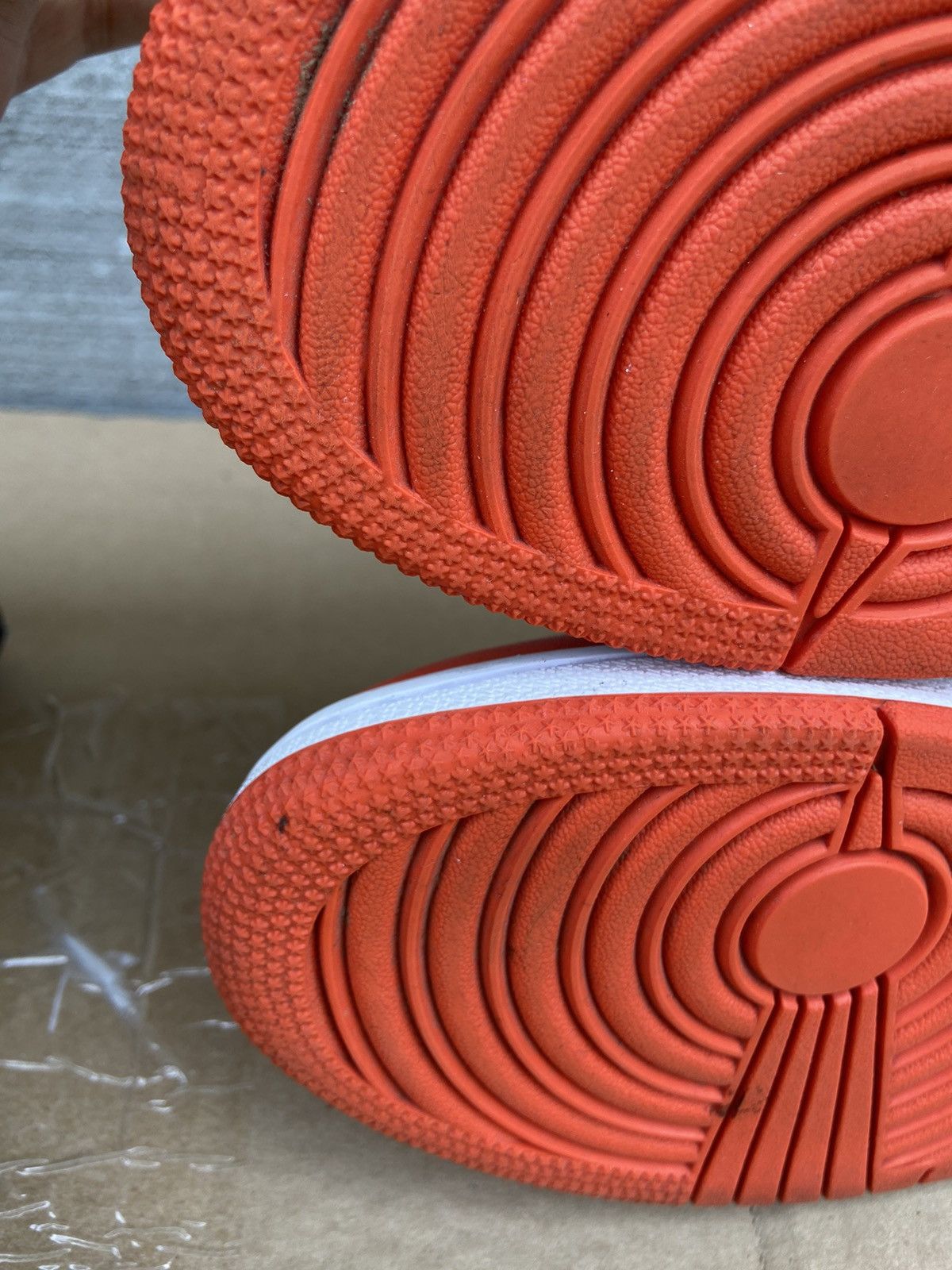 Nike Air Jordan 1 Low Starfish 12w / 10.5m Worn Once OG Box Size US 12 / IT 42 - 9 Thumbnail