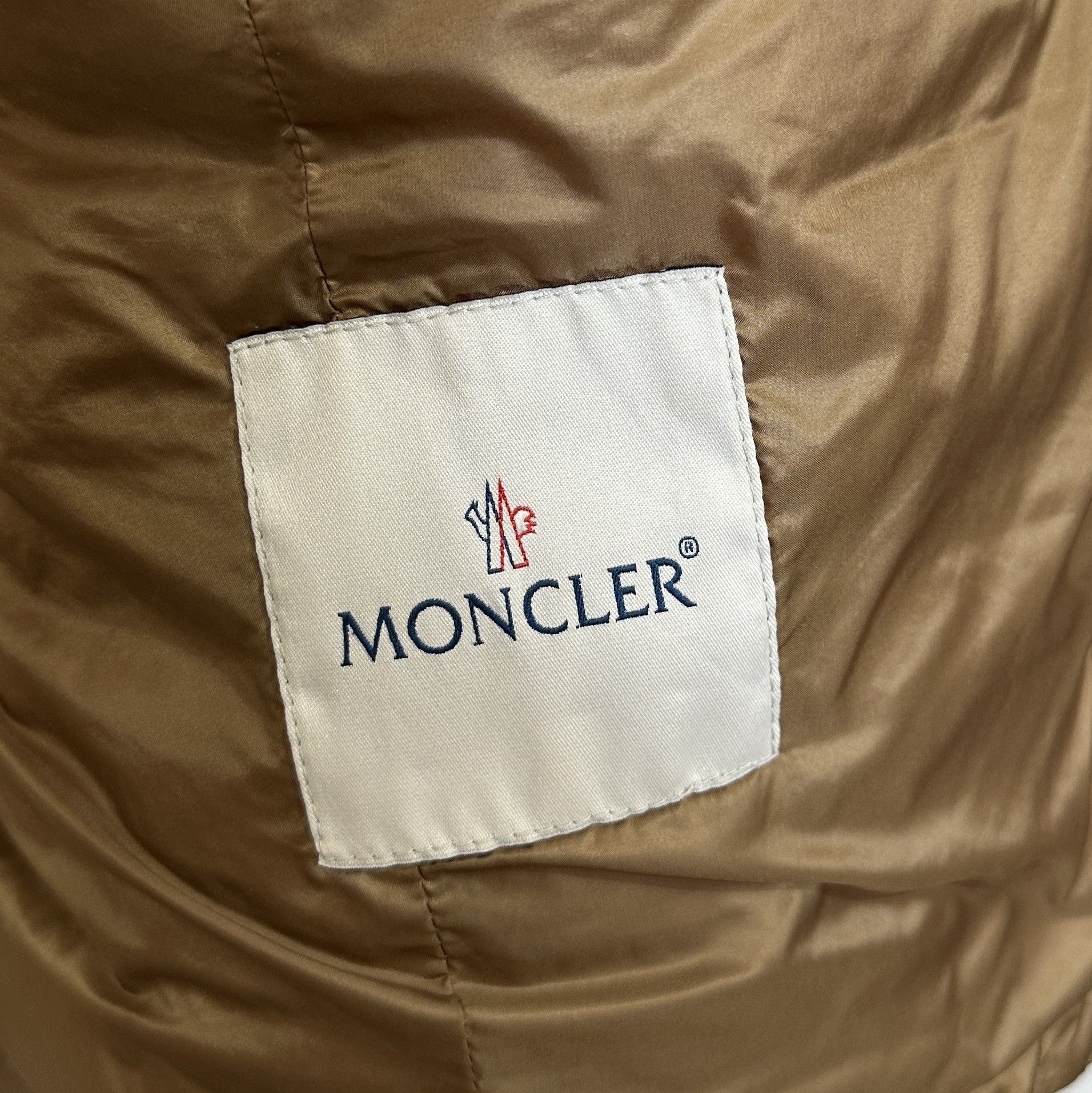Moncler MONCLER Eden Light Down Jacket Size2 XS-S Beige Luxury Brand Size S / US 4 / IT 40 - 12 Thumbnail